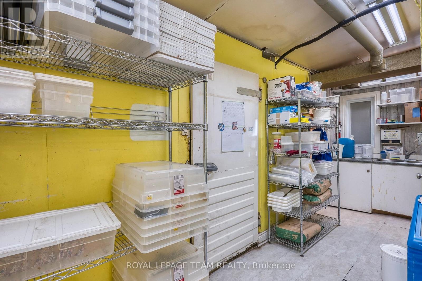 111 Waba Road, Mississippi Mills, Ontario  K0A 2X0 - Photo 10 - X12432655