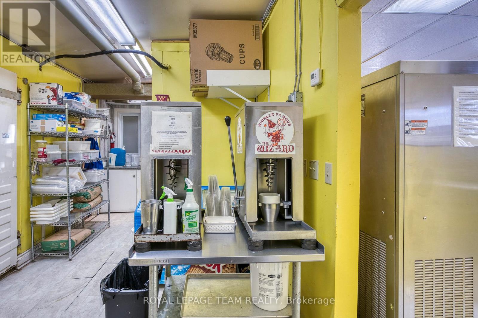 111 Waba Road, Mississippi Mills, Ontario  K0A 2X0 - Photo 12 - X12432655