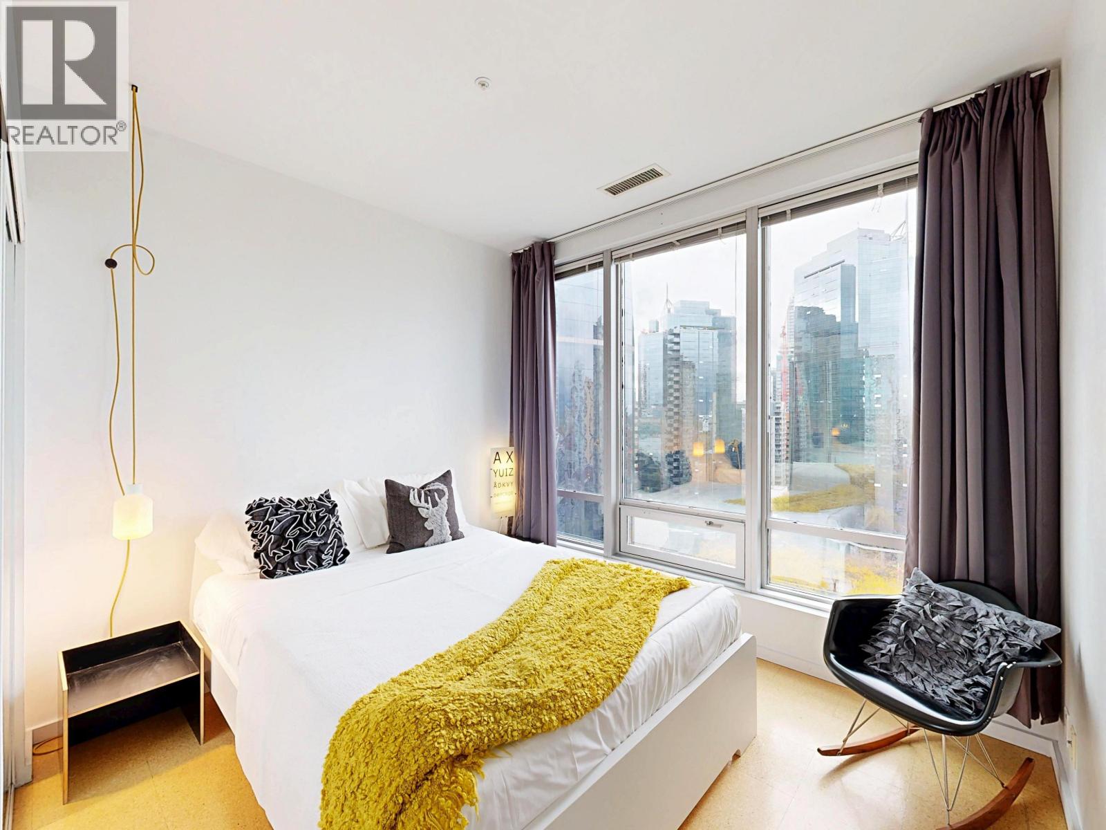 1207 989 Nelson Street, Vancouver, British Columbia  V6Z 2S1 - Photo 2 - R3062593