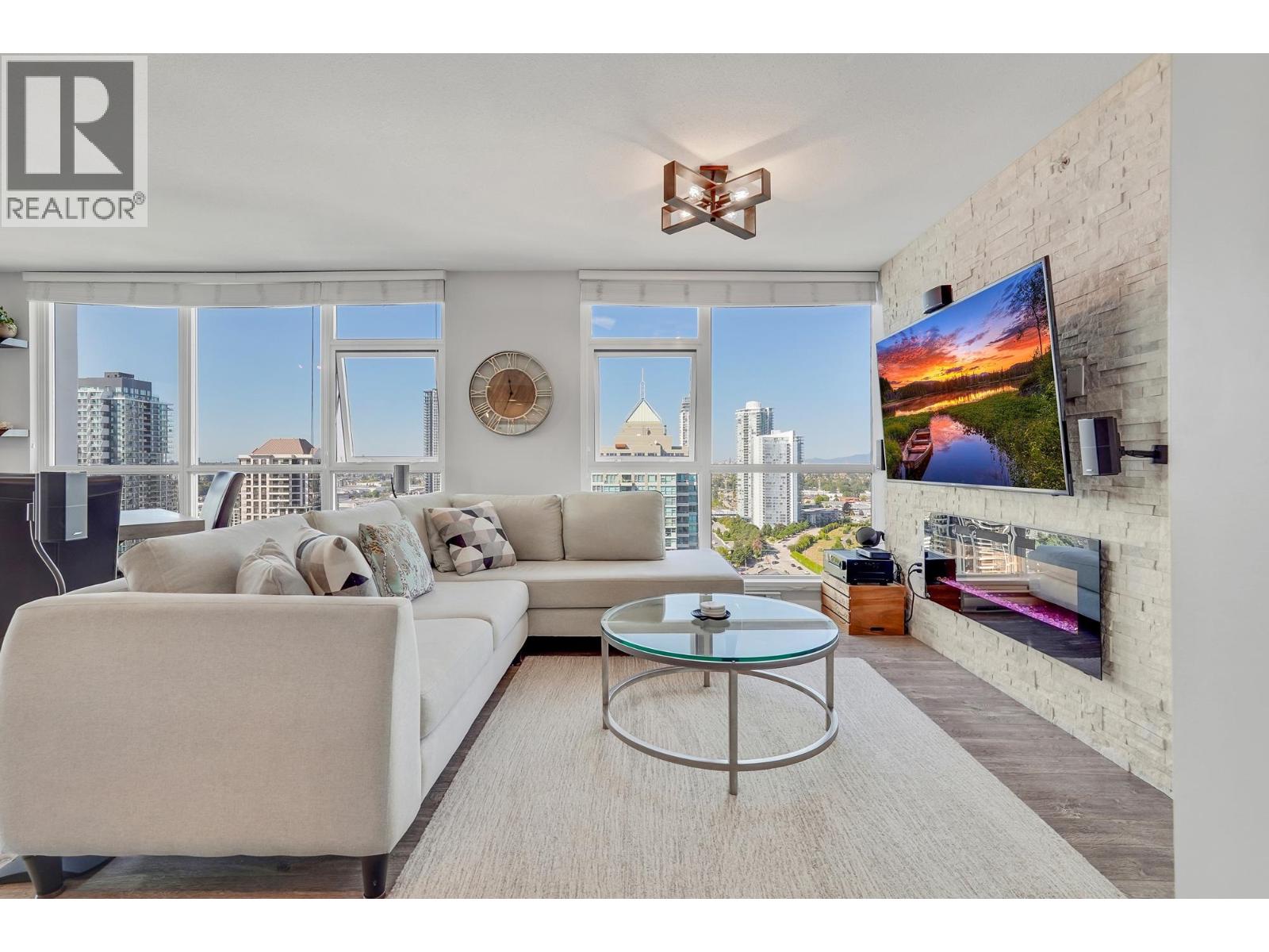 2406 4400 BUCHANAN STREET, Burnaby, British Columbia