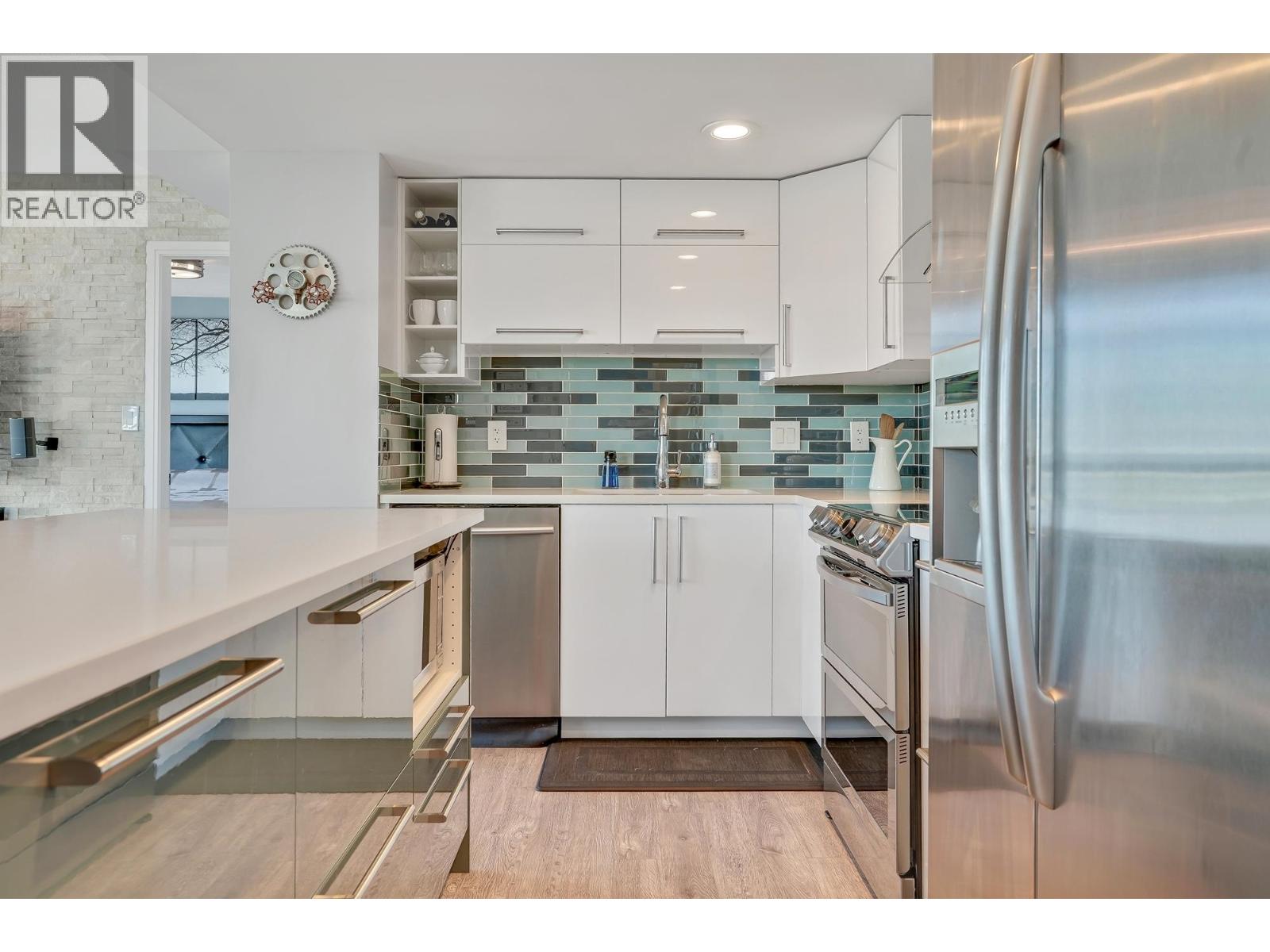 2406 4400 Buchanan Street, Burnaby, British Columbia  V5C 0E3 - Photo 5 - R3062595