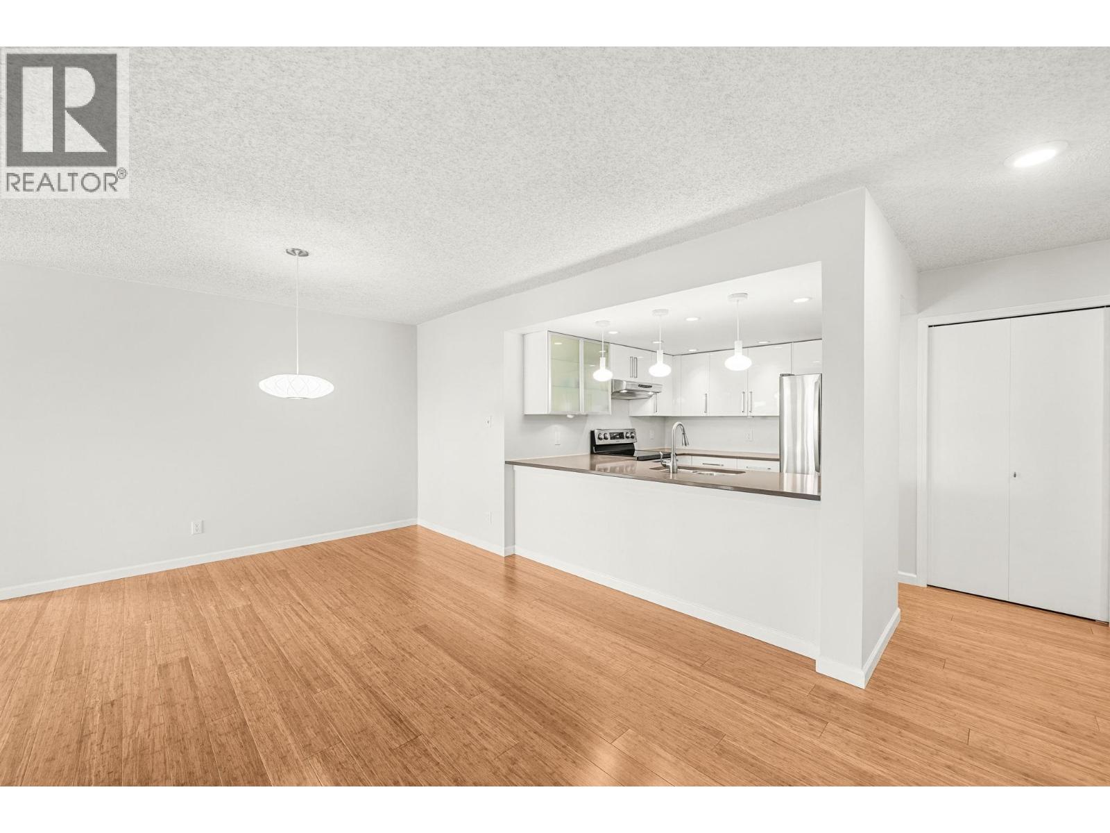 503 69 Jamieson Court, New Westminster, British Columbia  V3L 5R3 - Photo 6 - R3062624