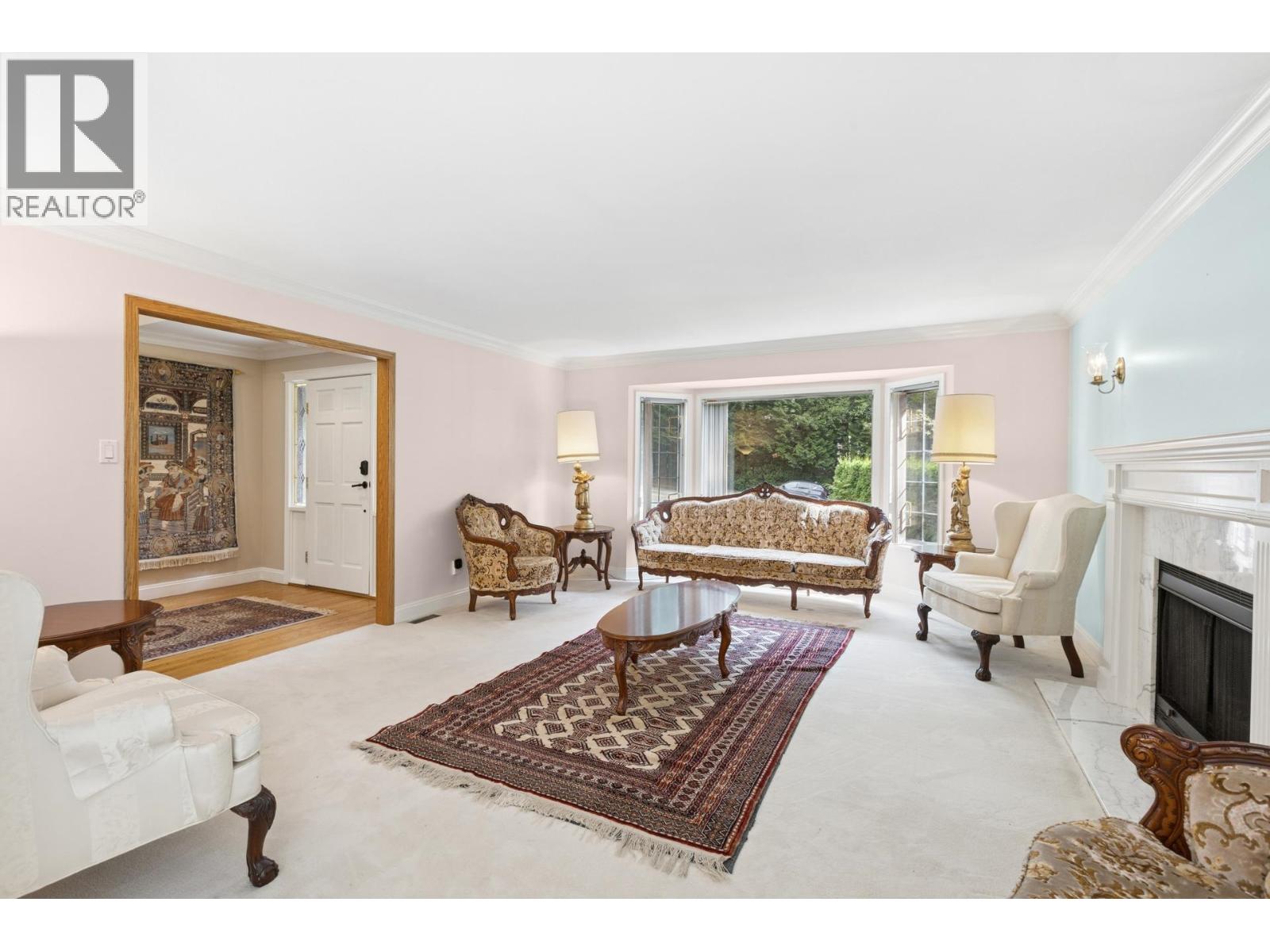 5685 Nancy Greene Way, North Vancouver, British Columbia  V7R 4W2 - Photo 3 - R3062601