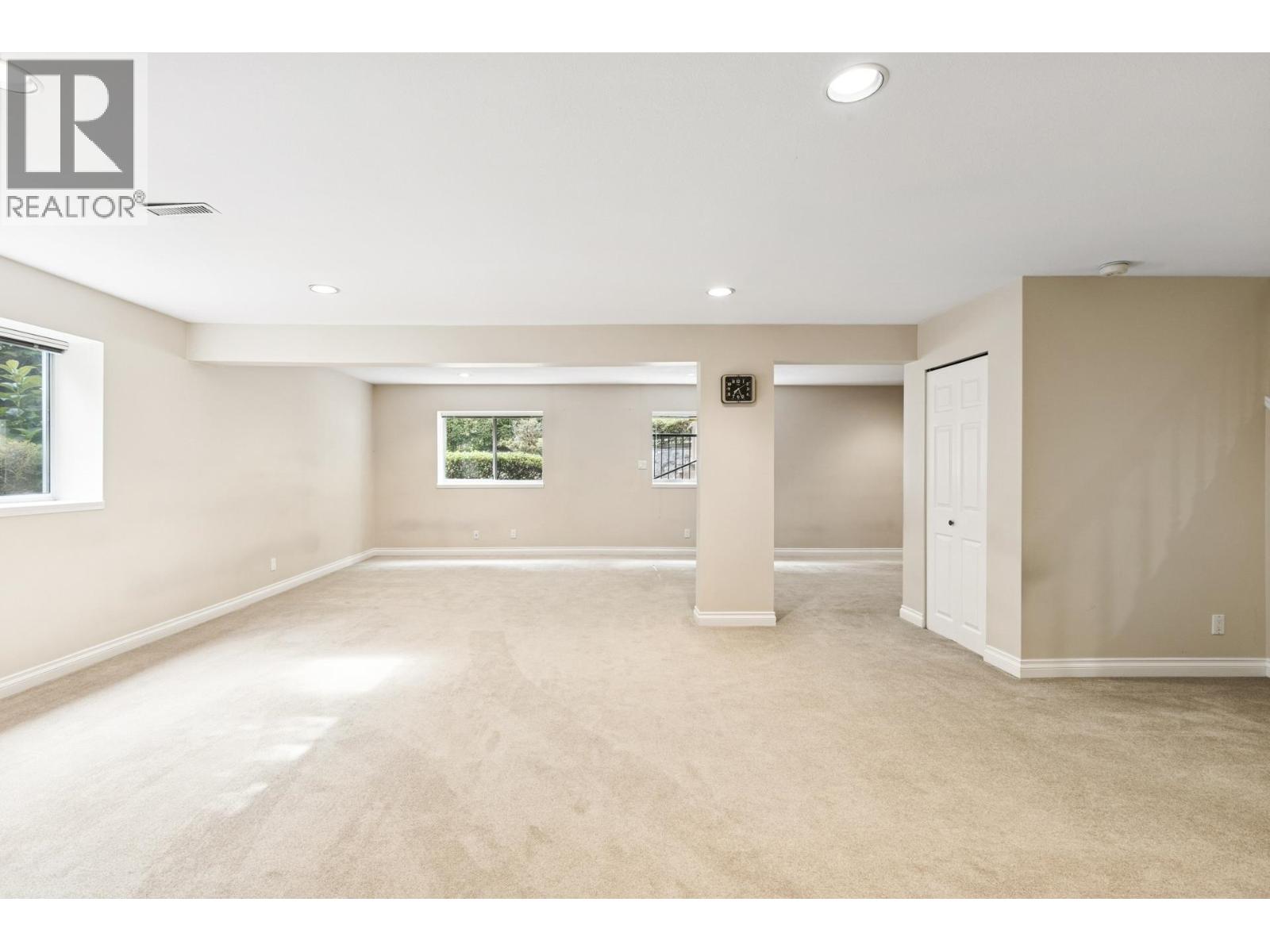 5685 Nancy Greene Way, North Vancouver, British Columbia  V7R 4W2 - Photo 32 - R3062601