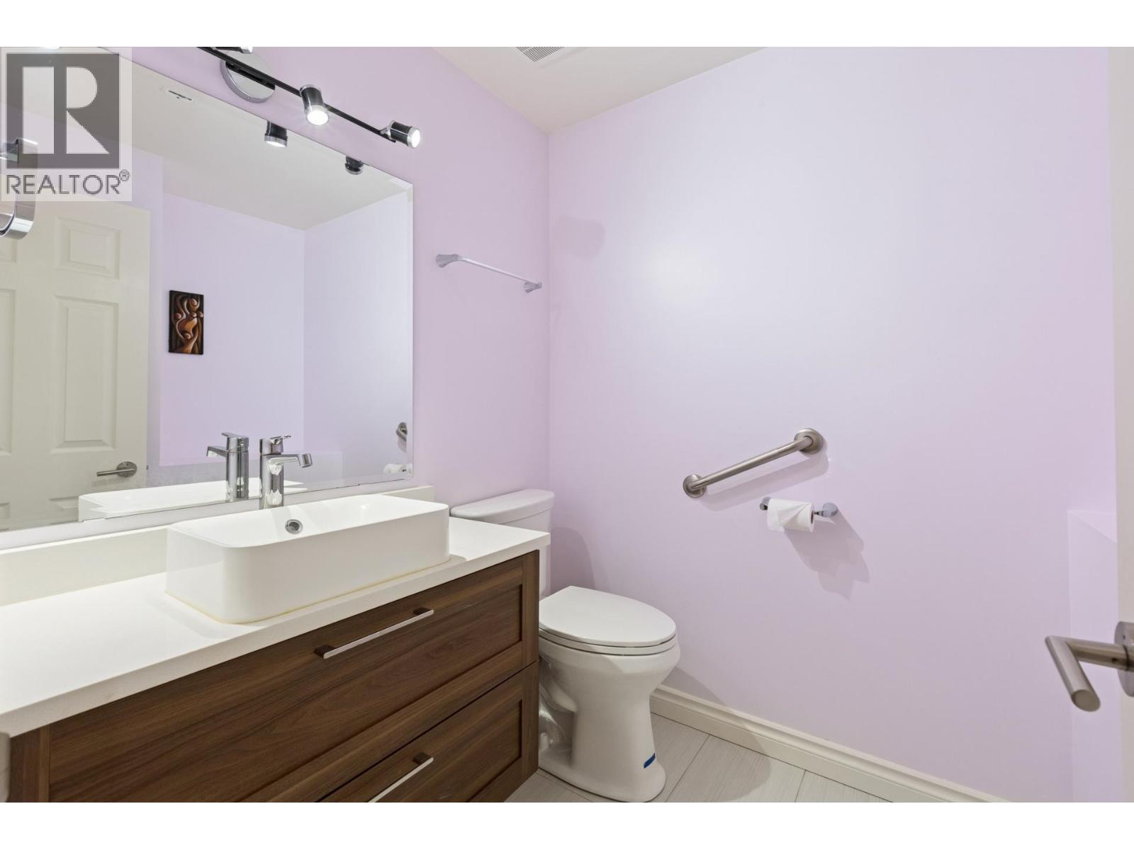 5685 Nancy Greene Way, North Vancouver, British Columbia  V7R 4W2 - Photo 35 - R3062601