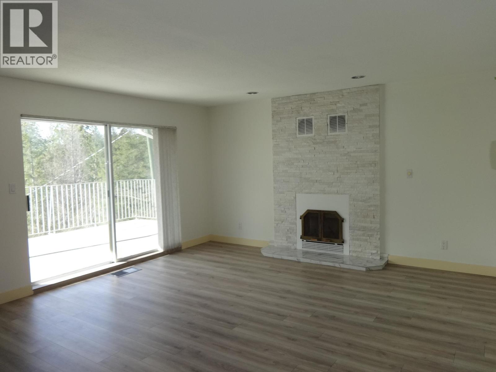 11682 Sunshine Coast Highway, Madeira Park, British Columbia  V7Z 1B9 - Photo 7 - R3062631