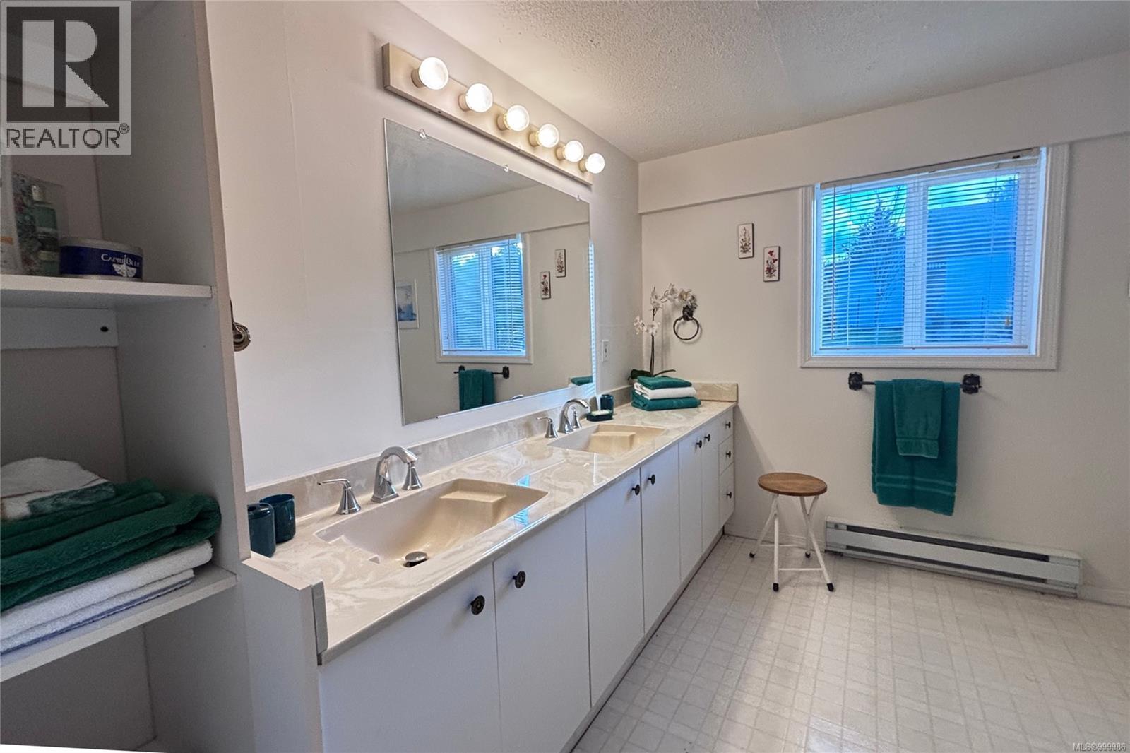 253 Hembrough Rd, Bowser, British Columbia  V0R 1G0 - Photo 43 - 999986