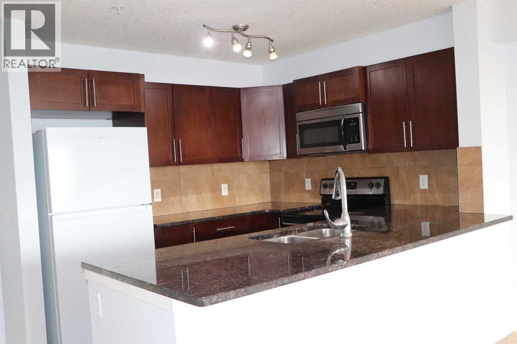 301, 500 Rocky Vista Gardens Nw, Calgary, Alberta  T3G 0B7 - Photo 22 - A2202407