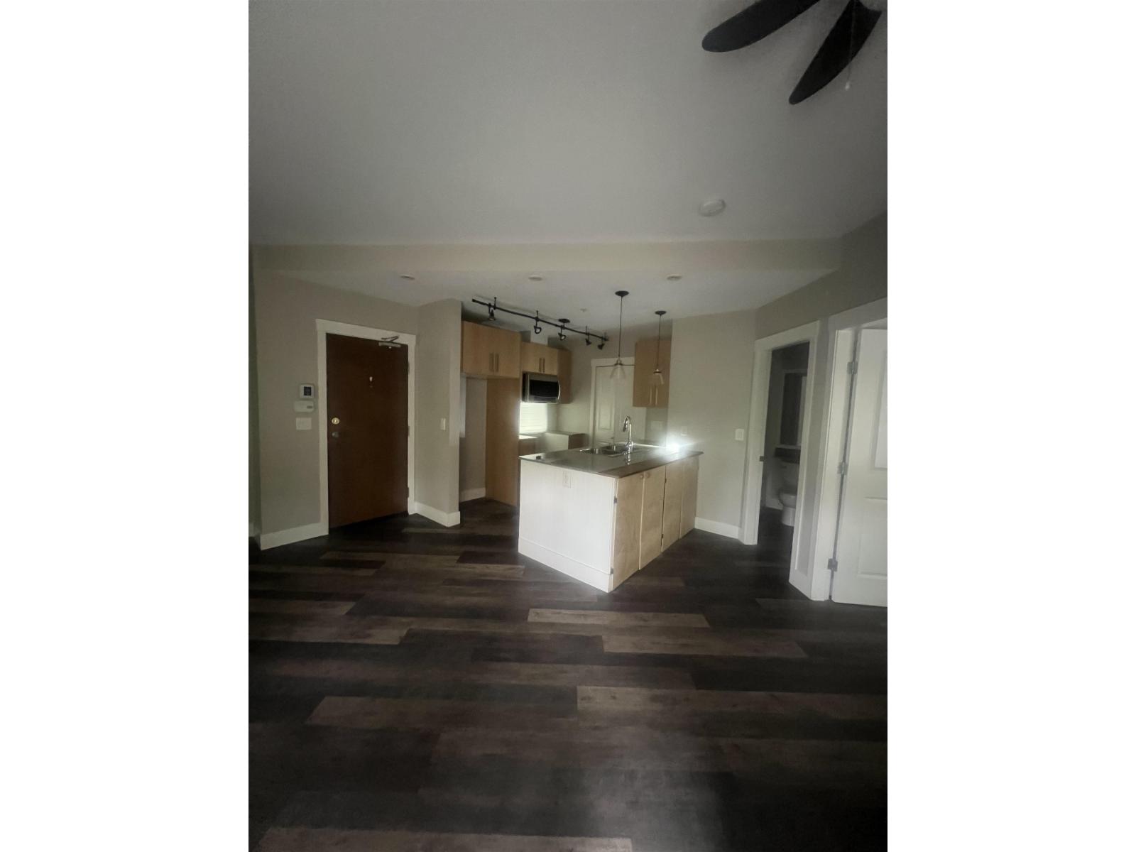 107 2943 Nelson Place, Abbotsford, British Columbia  V2S 0C8 - Photo 5 - R3060580