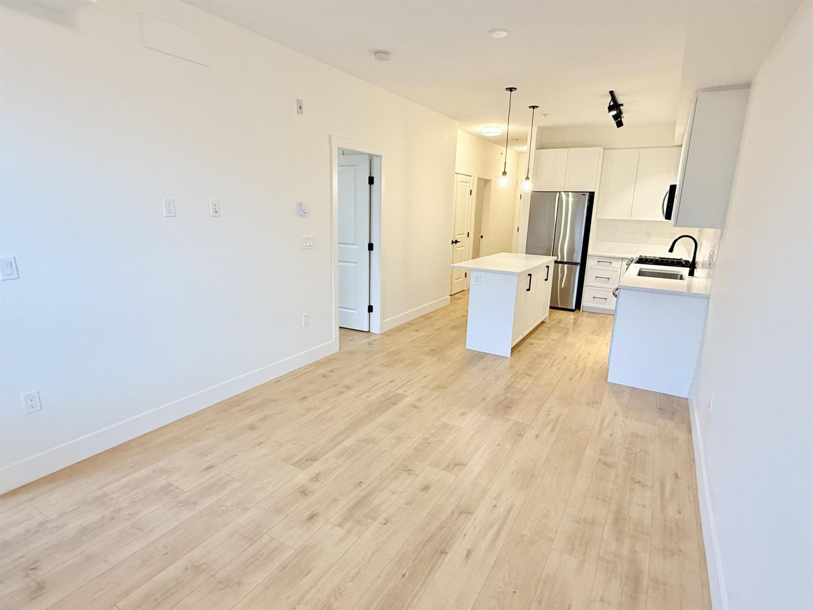 413 7506 199a Street, Langley, British Columbia  V2Y 3K9 - Photo 8 - R3061206