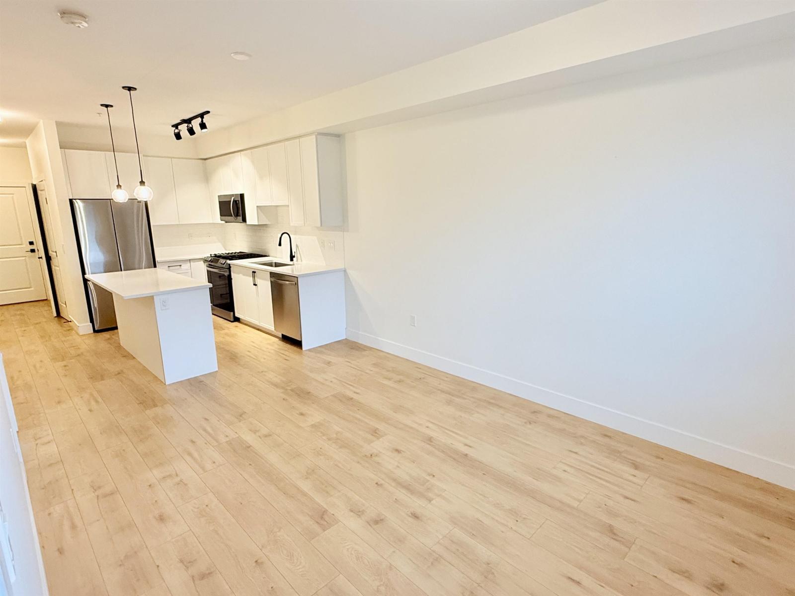 413 7506 199a Street, Langley, British Columbia  V2Y 3K9 - Photo 7 - R3061206