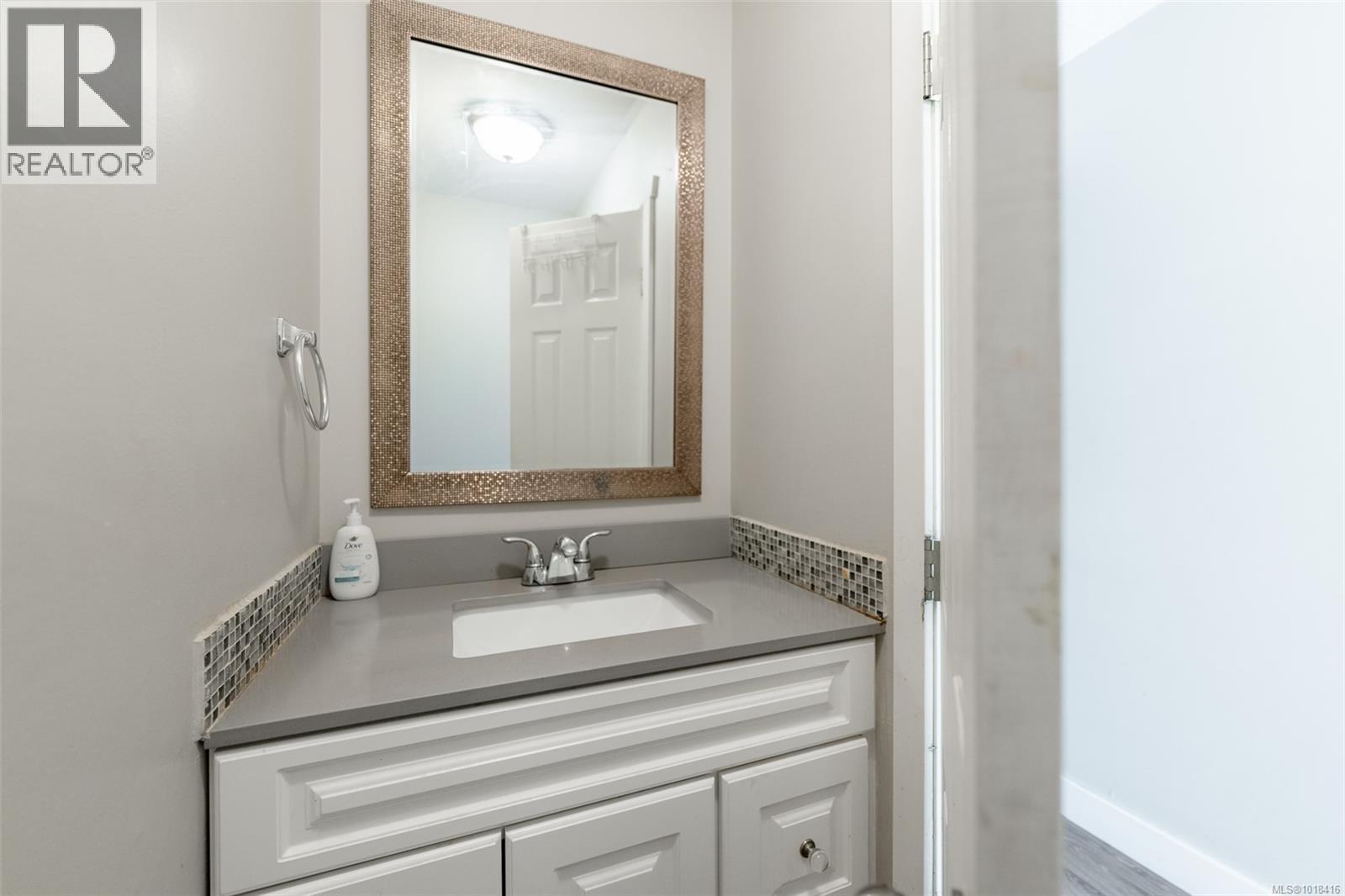 644 Nova St, Nanaimo, British Columbia  V9R 5S7 - Photo 14 - 1018416