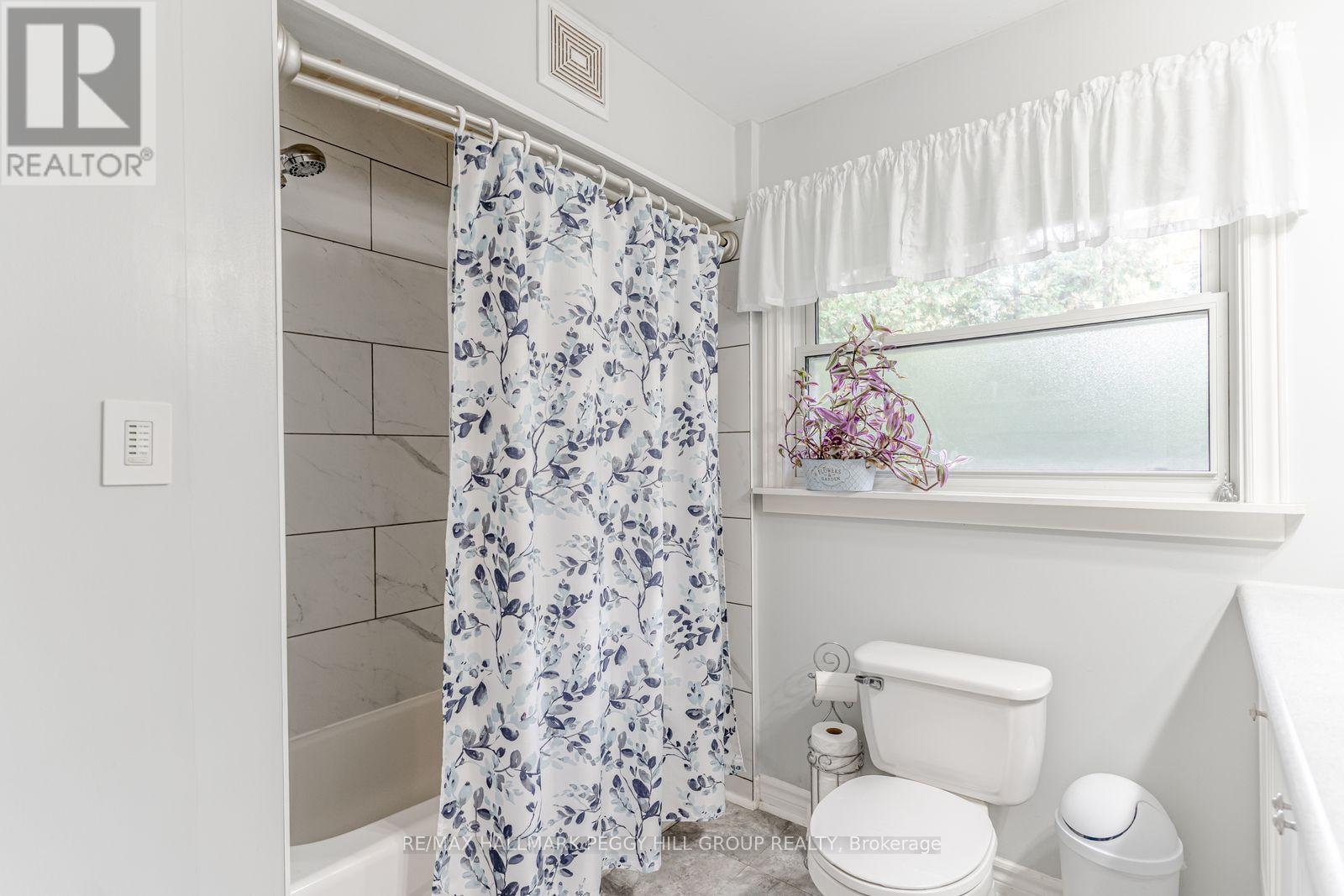 759 Florence Road, Innisfil, Ontario  L9S 2E2 - Photo 10 - N12476576