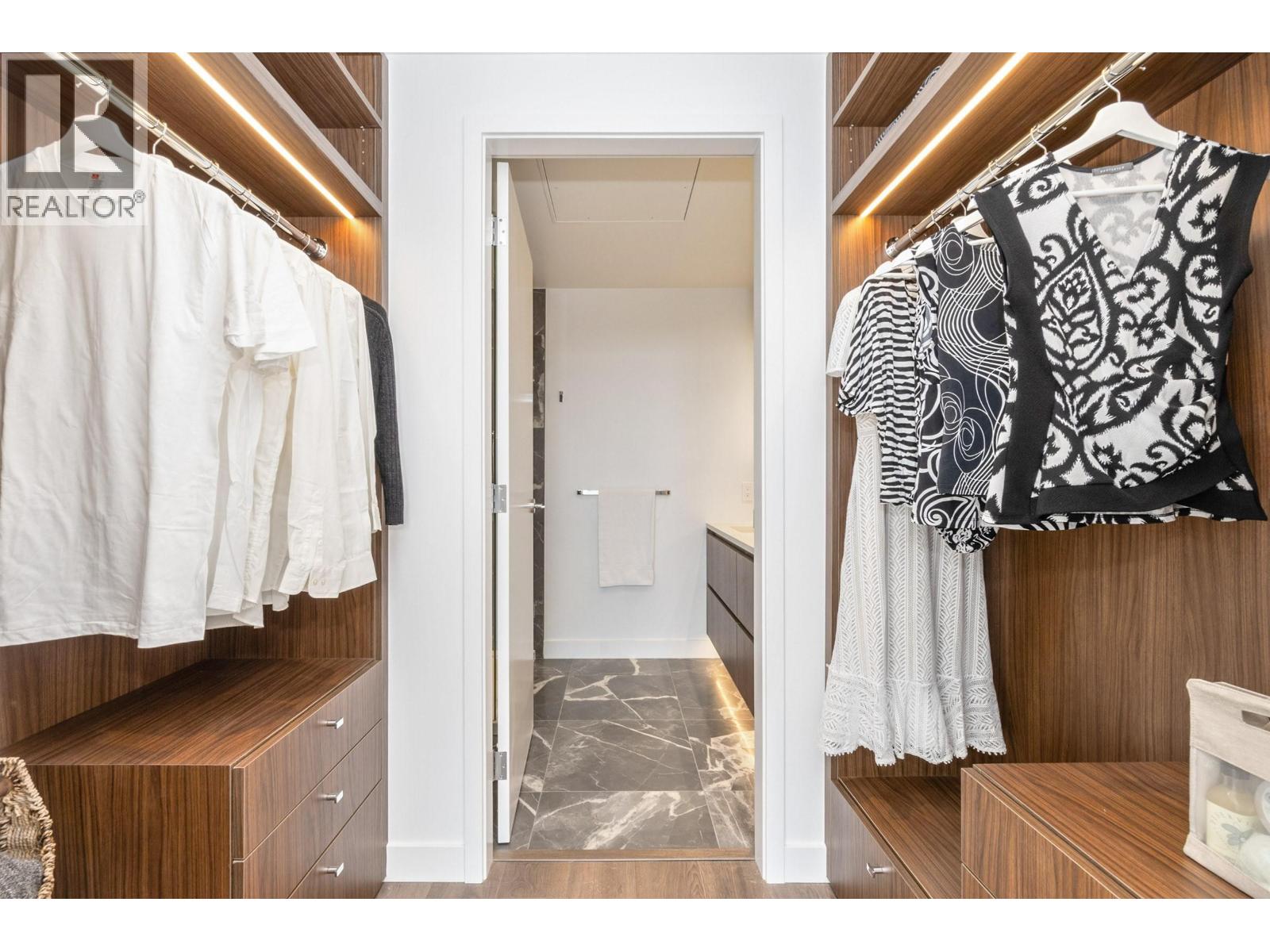 3207 720 Farrow Street, Coquitlam, British Columbia  V3J 0P3 - Photo 13 - R3062570