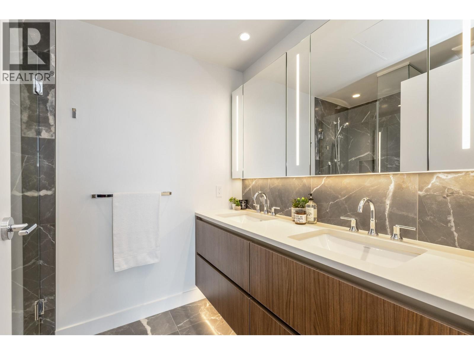 3207 720 Farrow Street, Coquitlam, British Columbia  V3J 0P3 - Photo 14 - R3062570