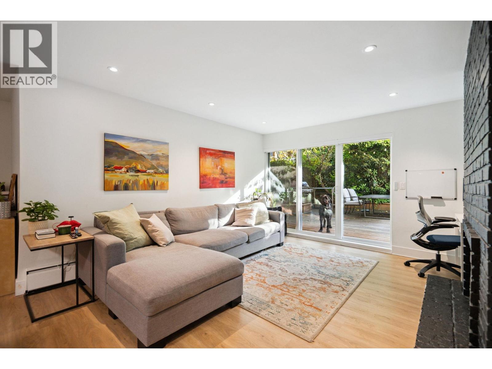 101 1696 W 10th Avenue, Vancouver, British Columbia  V6J 2A1 - Photo 4 - R3062620