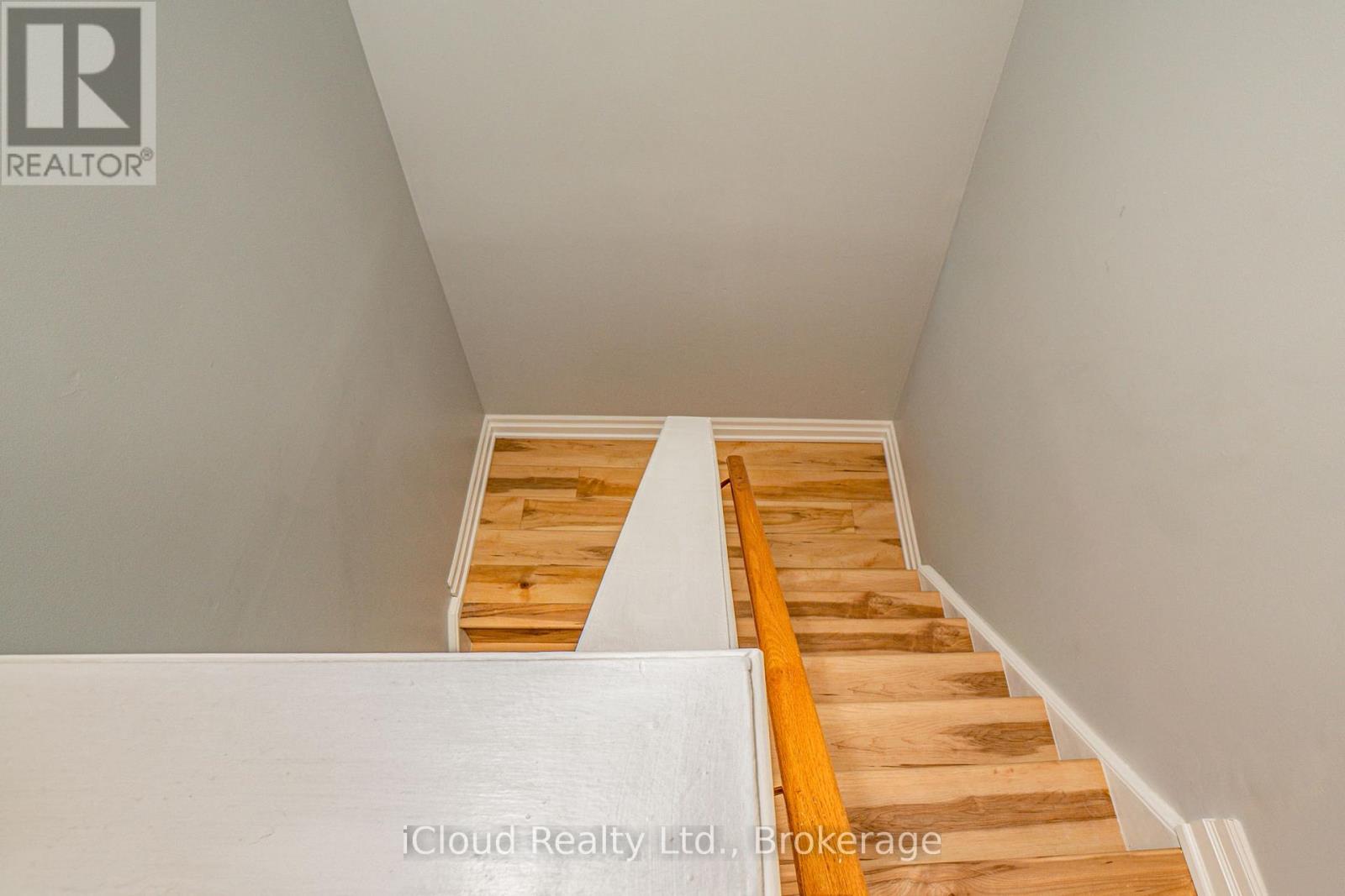 101 - 5061 Pinedale Avenue, Burlington, Ontario  L7L 5J6 - Photo 19 - W12486372