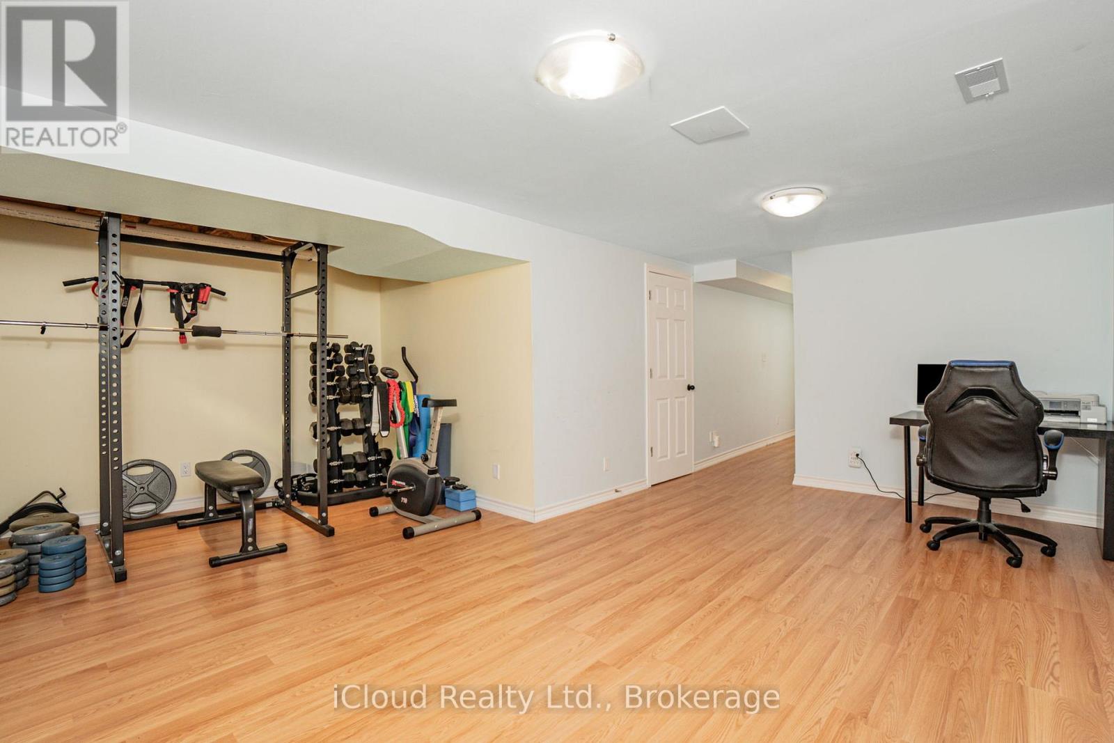 101 - 5061 Pinedale Avenue, Burlington, Ontario  L7L 5J6 - Photo 21 - W12486372