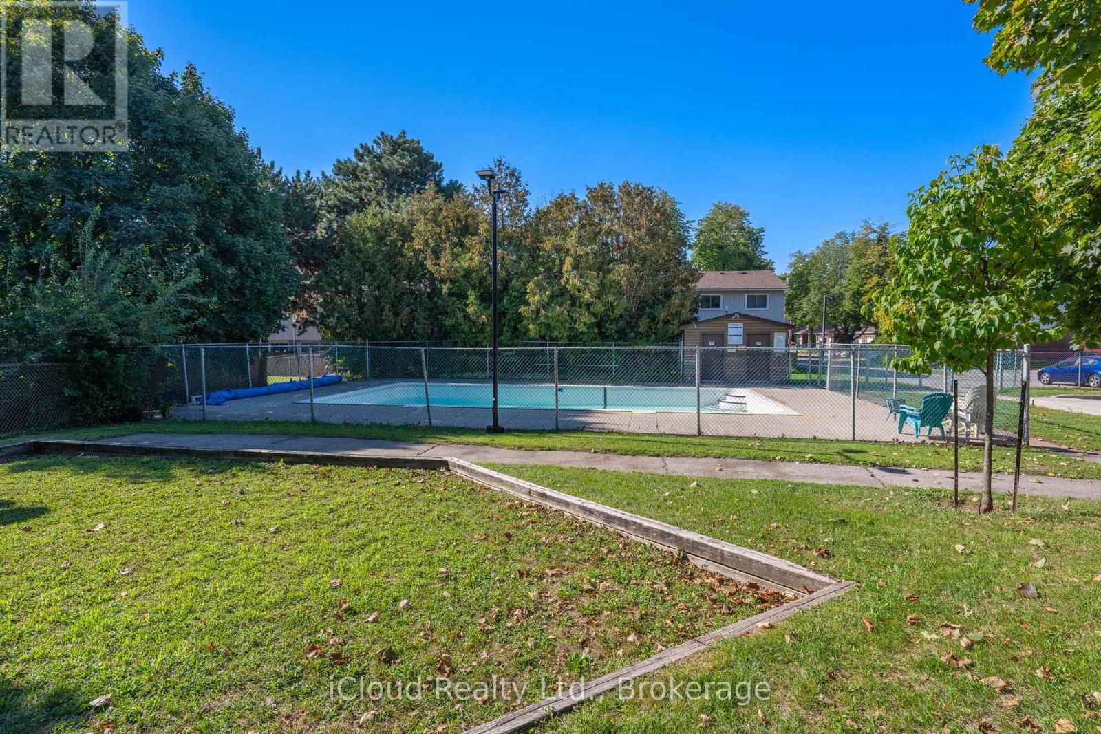 101 - 5061 Pinedale Avenue, Burlington, Ontario  L7L 5J6 - Photo 28 - W12486372