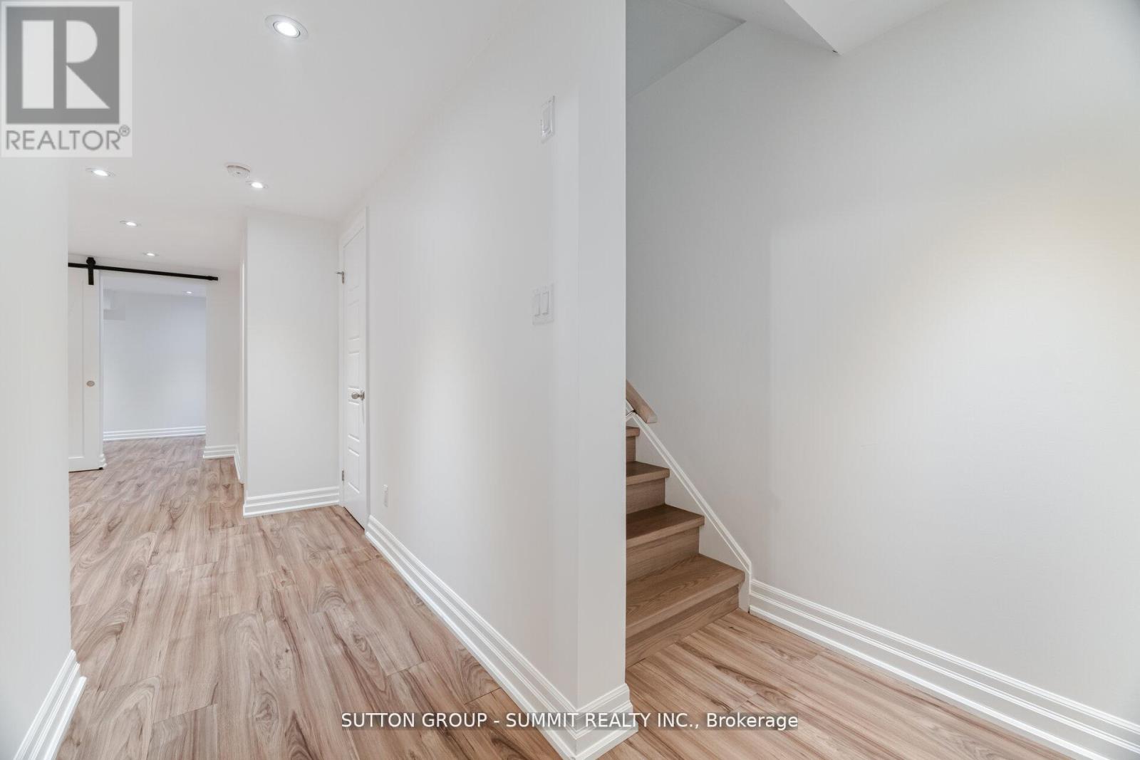 12 - 70 Plains Road W, Burlington, Ontario  L7T 0B6 - Photo 14 - W12486397