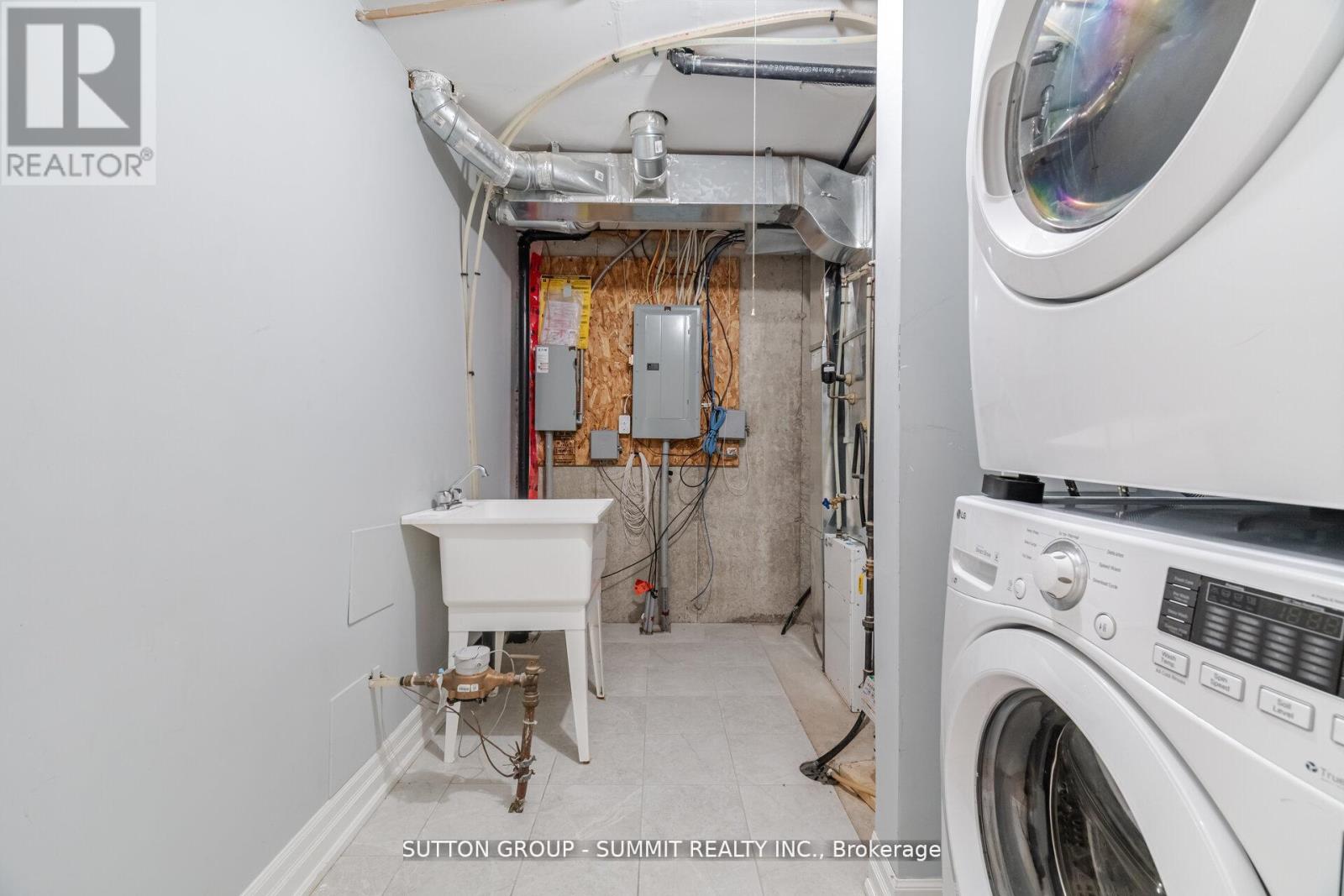 12 - 70 Plains Road W, Burlington, Ontario  L7T 0B6 - Photo 20 - W12486397