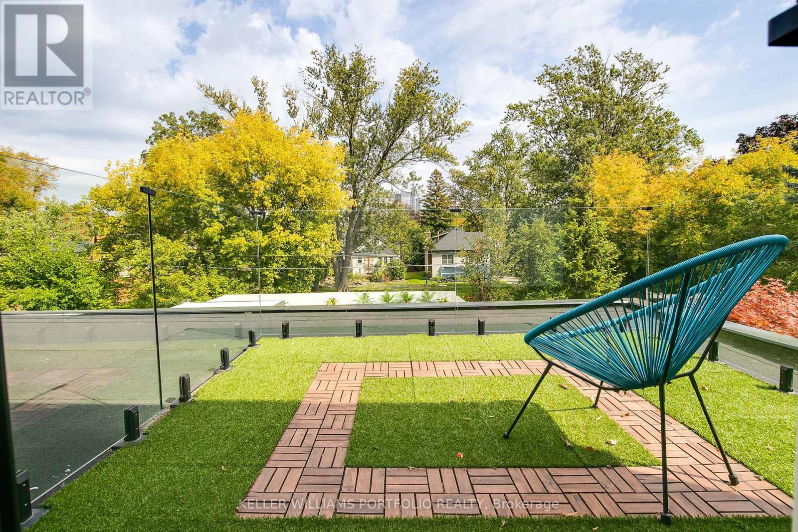 27 Prennan Avenue, Toronto, Ontario  M9B 4B7 - Photo 27 - W12486402