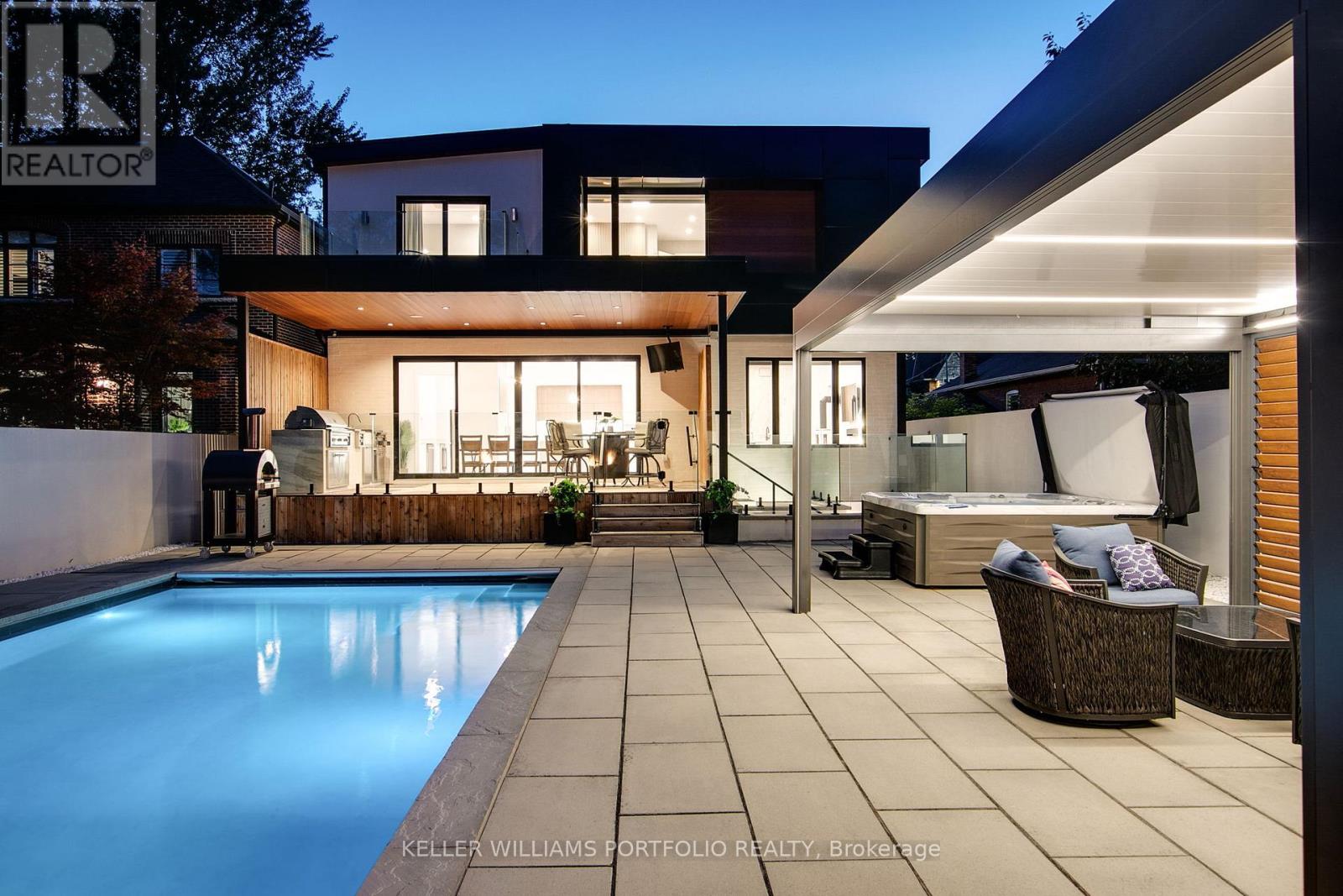 27 Prennan Avenue, Toronto, Ontario  M9B 4B7 - Photo 45 - W12486402