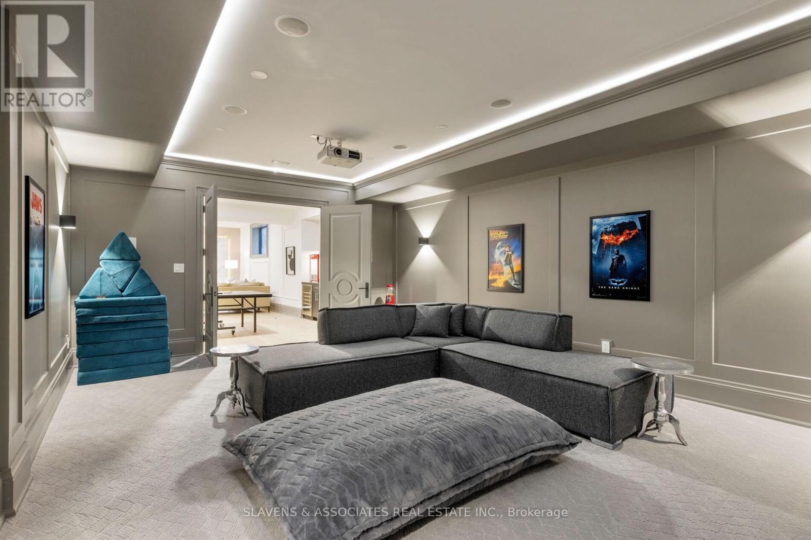 1529 Venetia Drive, Oakville, Ontario  L6L 1K8 - Photo 43 - W12486405