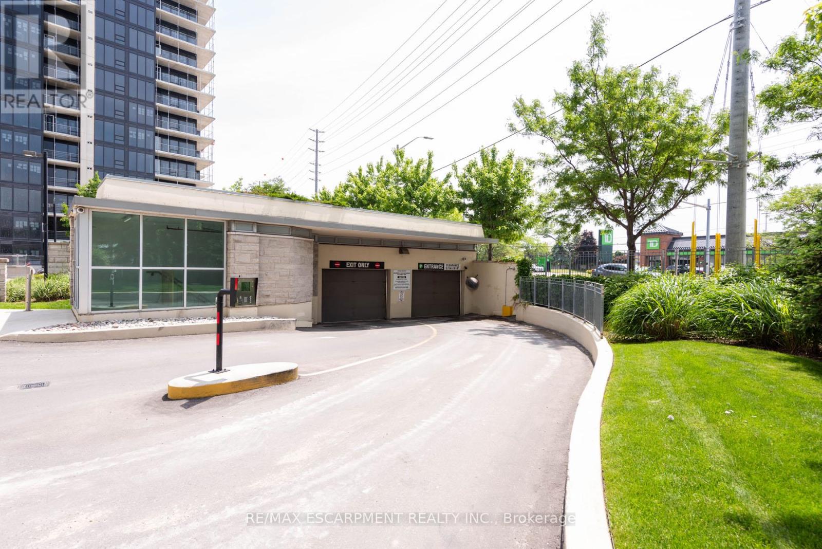 710 - 1055 Southdown Road, Mississauga, Ontario  L5J 0A3 - Photo 37 - W12486414