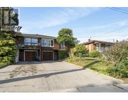 16 SEACLIFF BOULEVARD, Toronto, Ontario