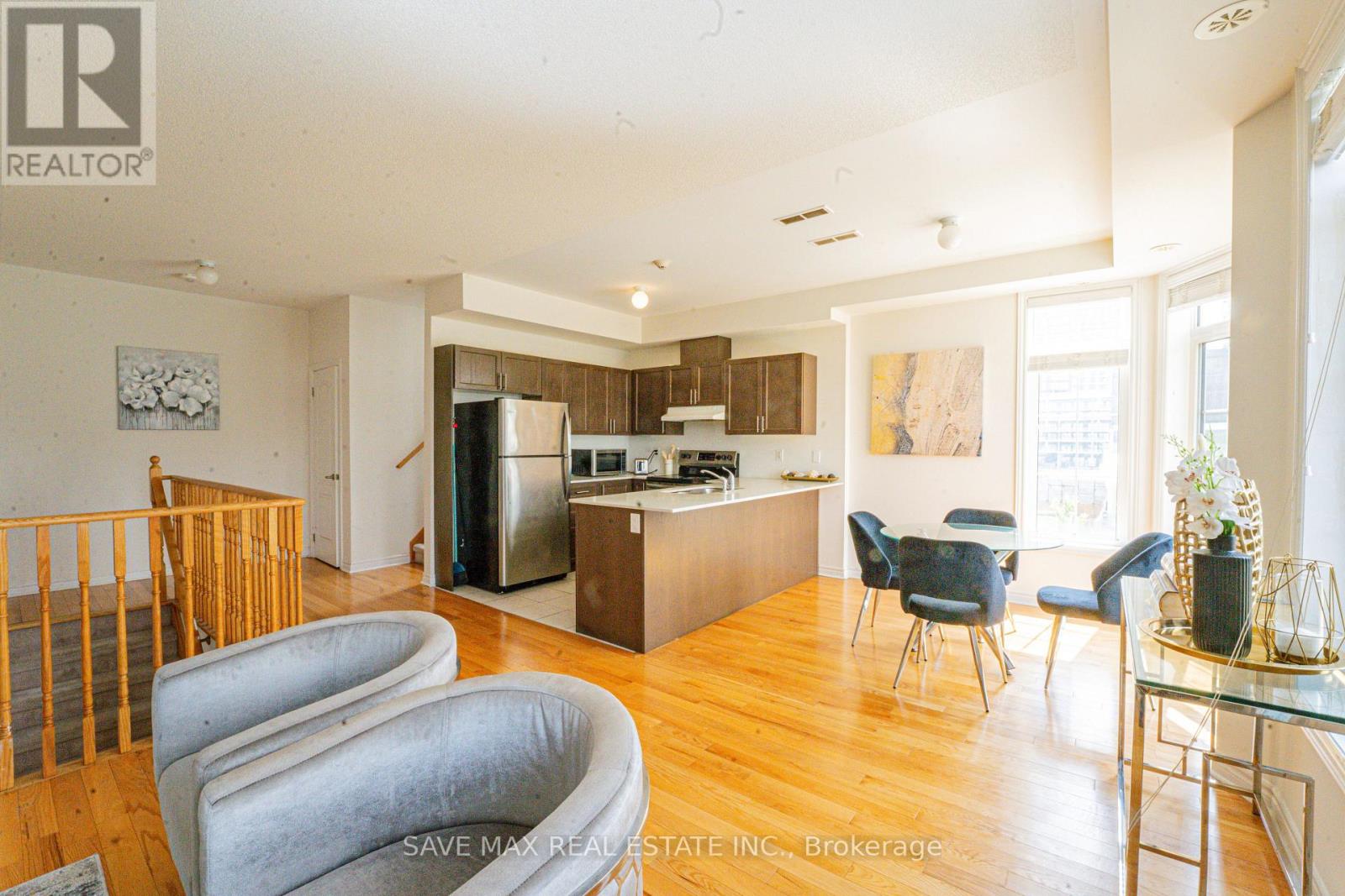 2 - 62 Preston Meadow Avenue Ne, Mississauga, Ontario  L4Z 1B1 - Photo 12 - W12486454