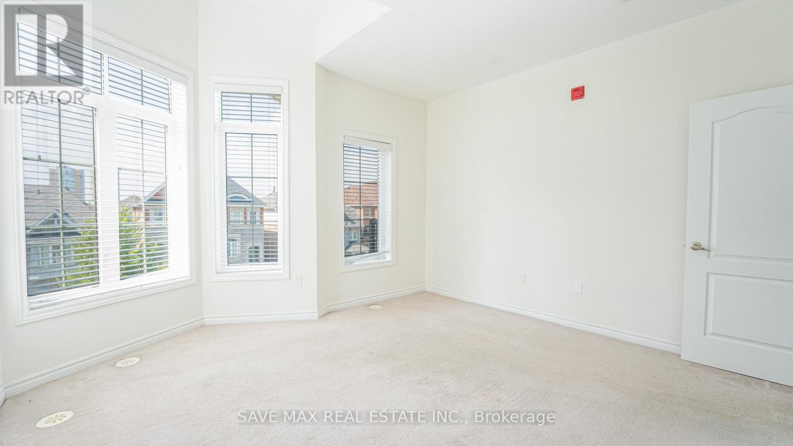 2 - 62 Preston Meadow Avenue Ne, Mississauga, Ontario  L4Z 1B1 - Photo 21 - W12486454