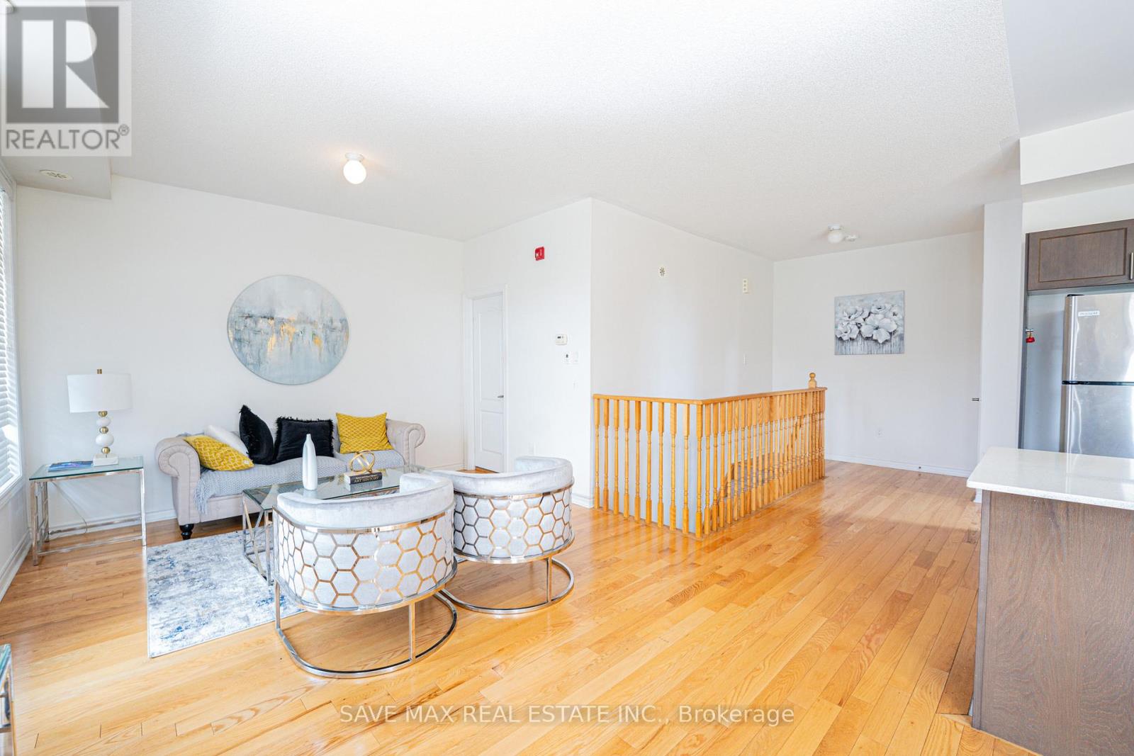 2 - 62 Preston Meadow Avenue Ne, Mississauga, Ontario  L4Z 1B1 - Photo 6 - W12486454