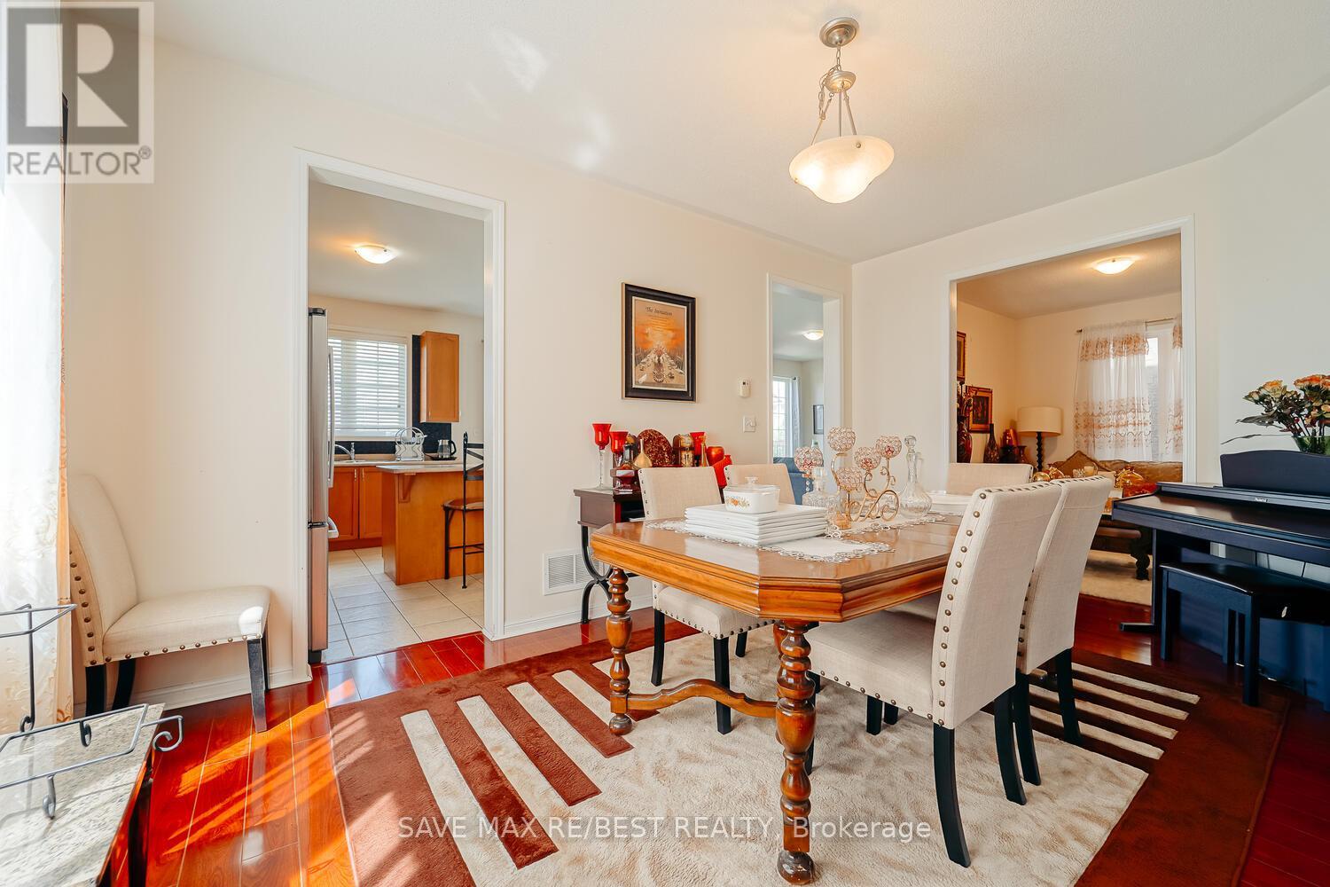 22 Birch Tree Trail, Brampton, Ontario  L6P 3M8 - Photo 12 - W12486473