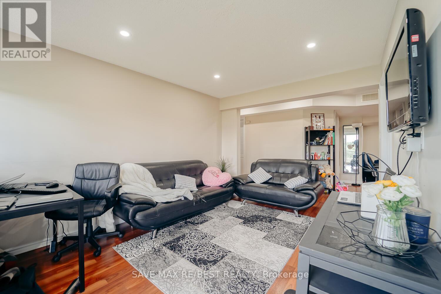 22 Birch Tree Trail, Brampton, Ontario  L6P 3M8 - Photo 38 - W12486473