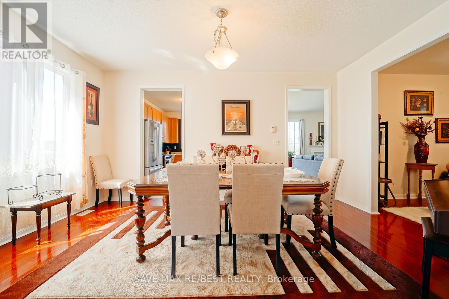 22 Birch Tree Trail, Brampton, Ontario  L6P 3M8 - Photo 9 - W12486473