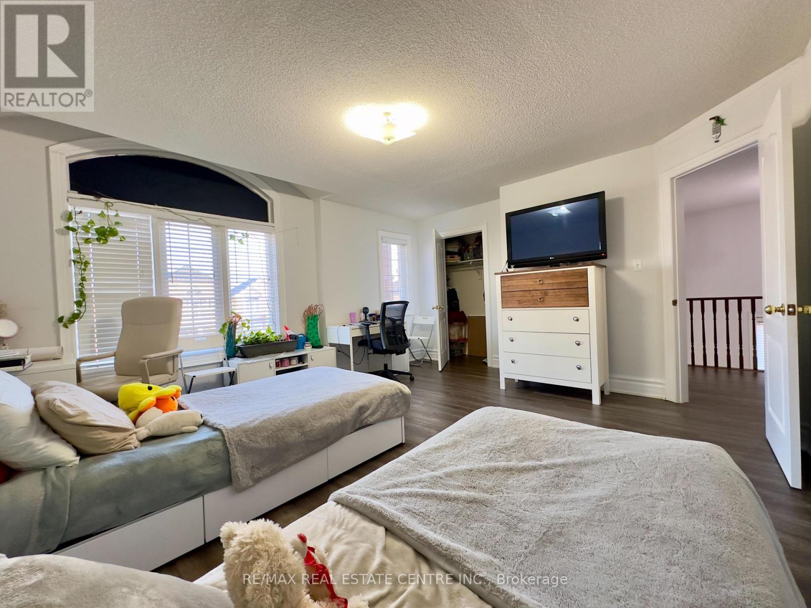 5 Streamline Drive, Brampton (Madoc), Ontario  L6V 4S6 - Photo 26 - W12486499