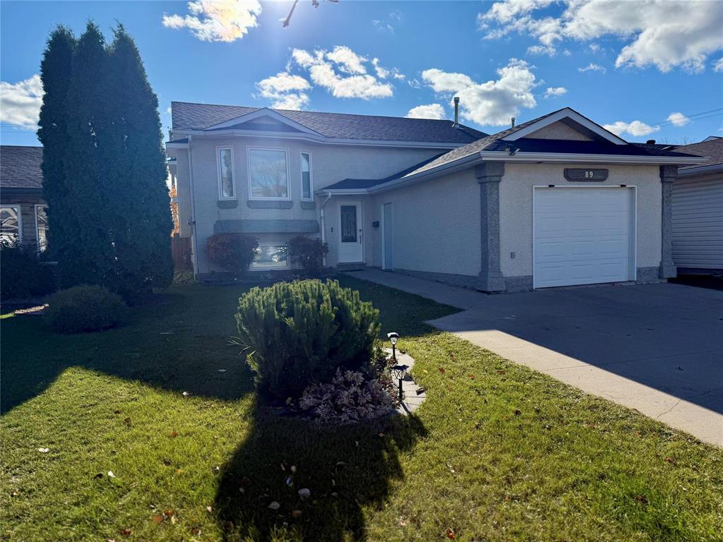 89 Falcon Crescent, Brandon, Manitoba