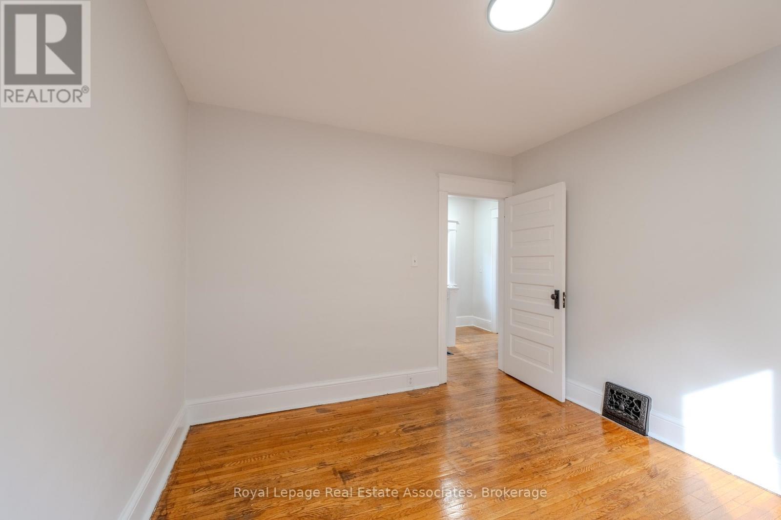 2 - 157 William Street, Brantford, Ontario  N3T 3L2 - Photo 9 - X12486374