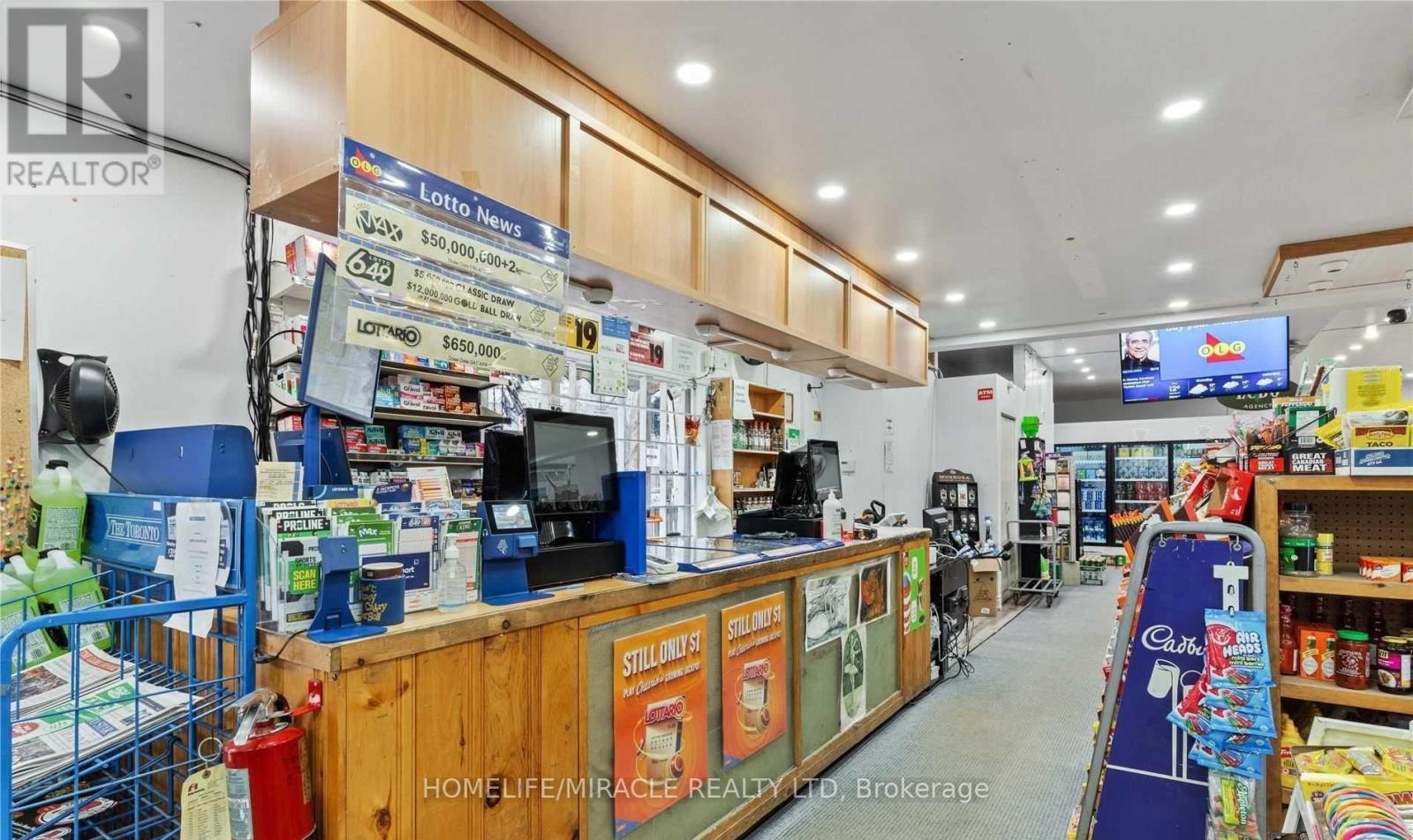 39 Sandy Plains Road N, Seguin, Ontario  P2A 2W8 - Photo 12 - X12486386