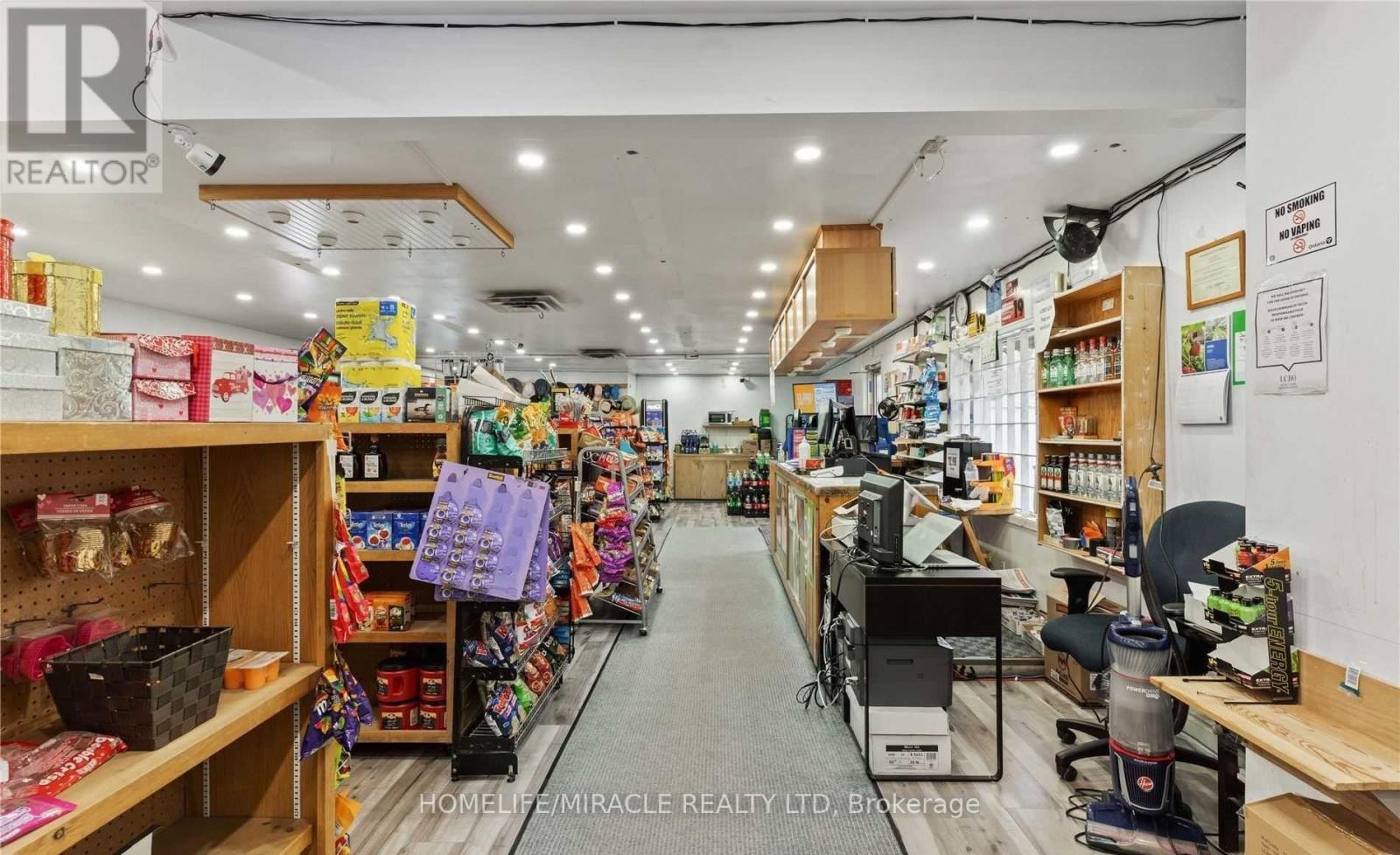 39 Sandy Plains Road N, Seguin, Ontario  P2A 2W8 - Photo 14 - X12486386