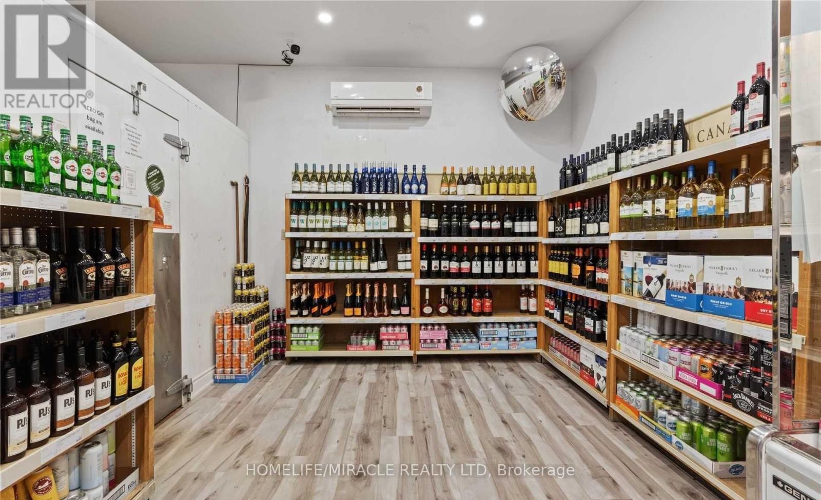 39 Sandy Plains Road N, Seguin, Ontario  P2A 2W8 - Photo 16 - X12486386