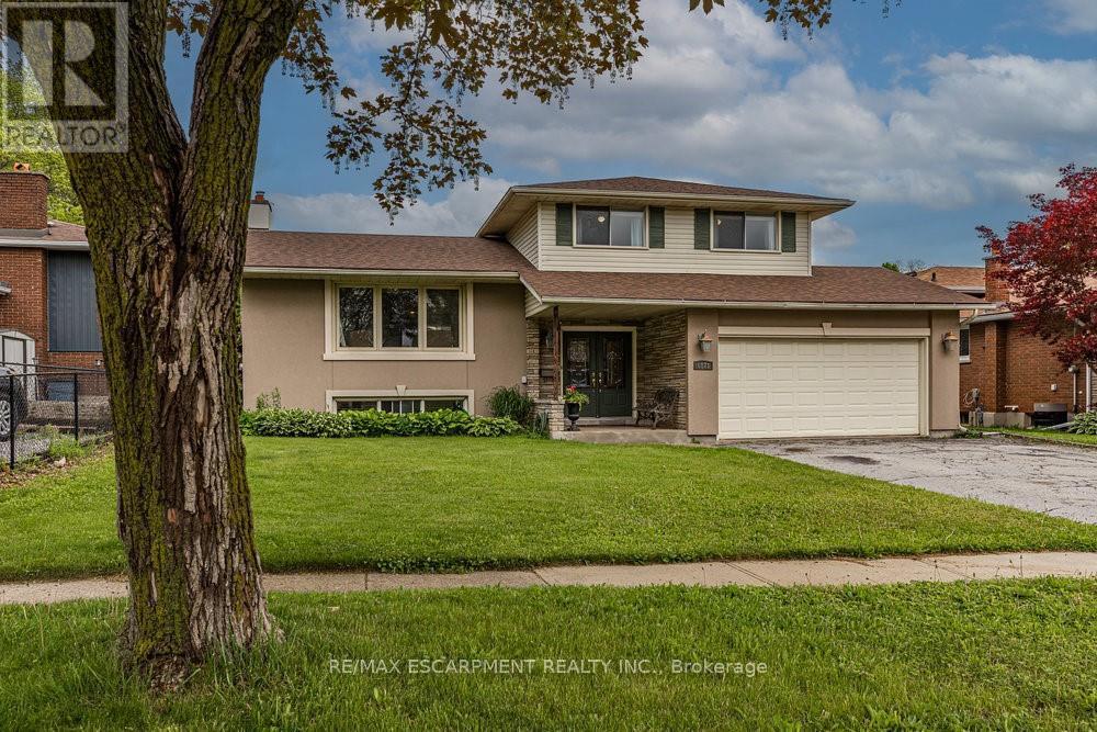 6871 Corwin Crescent, Niagara Falls, Ontario  L2G 2M9 - Photo 2 - X12486391