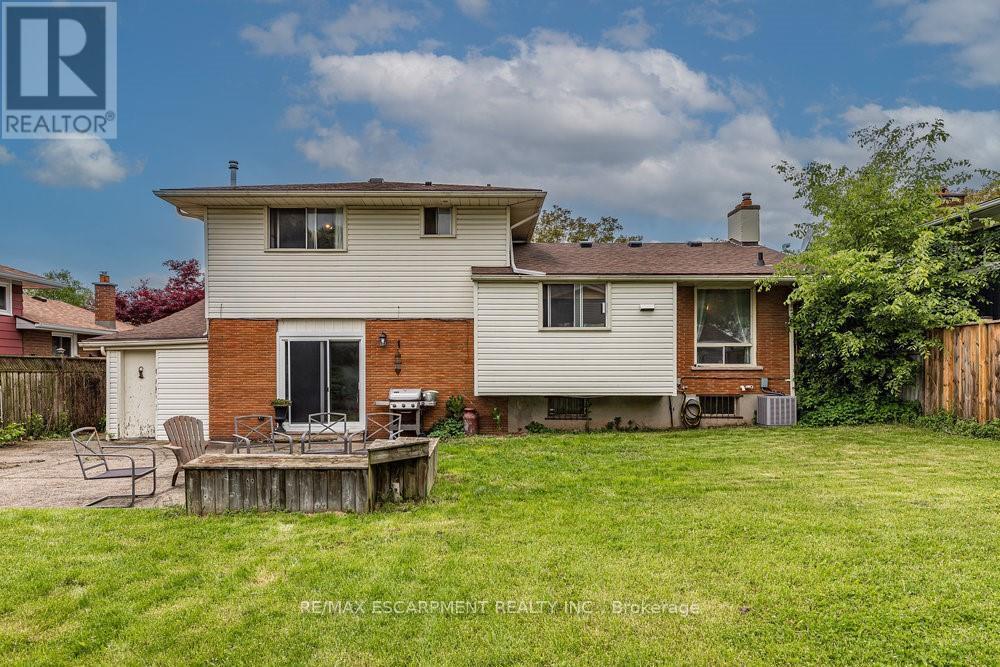 6871 Corwin Crescent, Niagara Falls, Ontario  L2G 2M9 - Photo 22 - X12486391