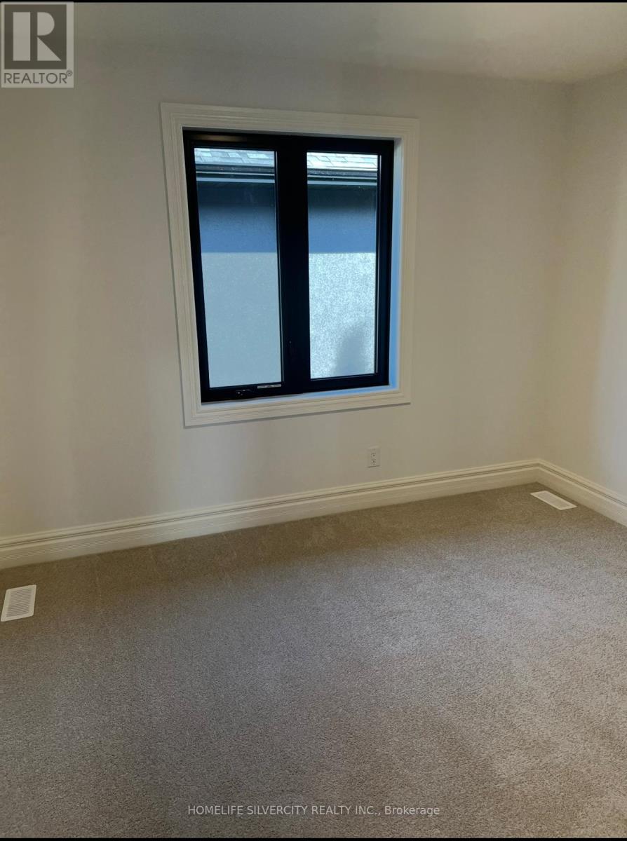 359 Marla Crescent, Lakeshore, Ontario  N8L 1N9 - Photo 11 - X12486462