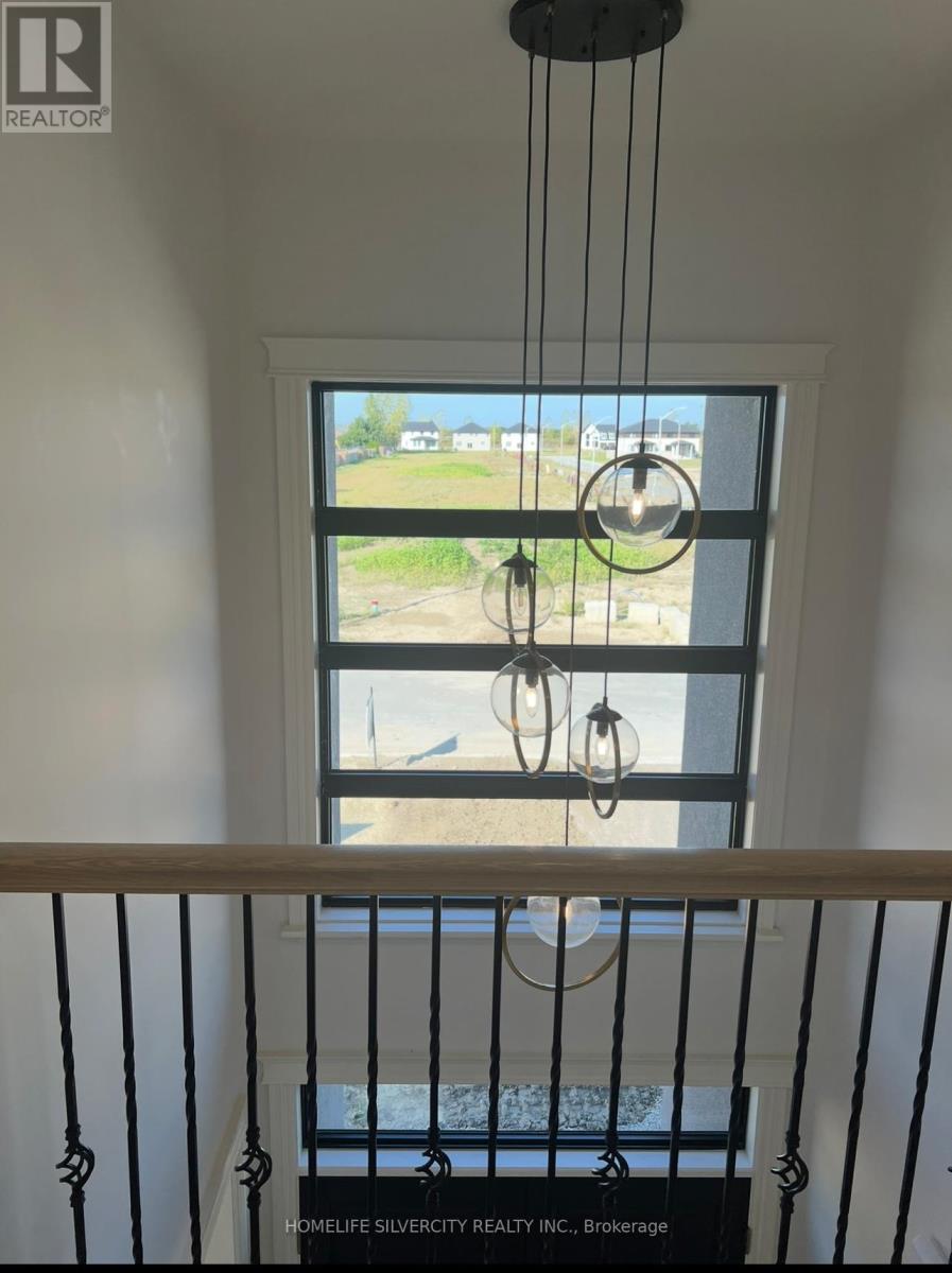 359 Marla Crescent, Lakeshore, Ontario  N8L 1N9 - Photo 13 - X12486462