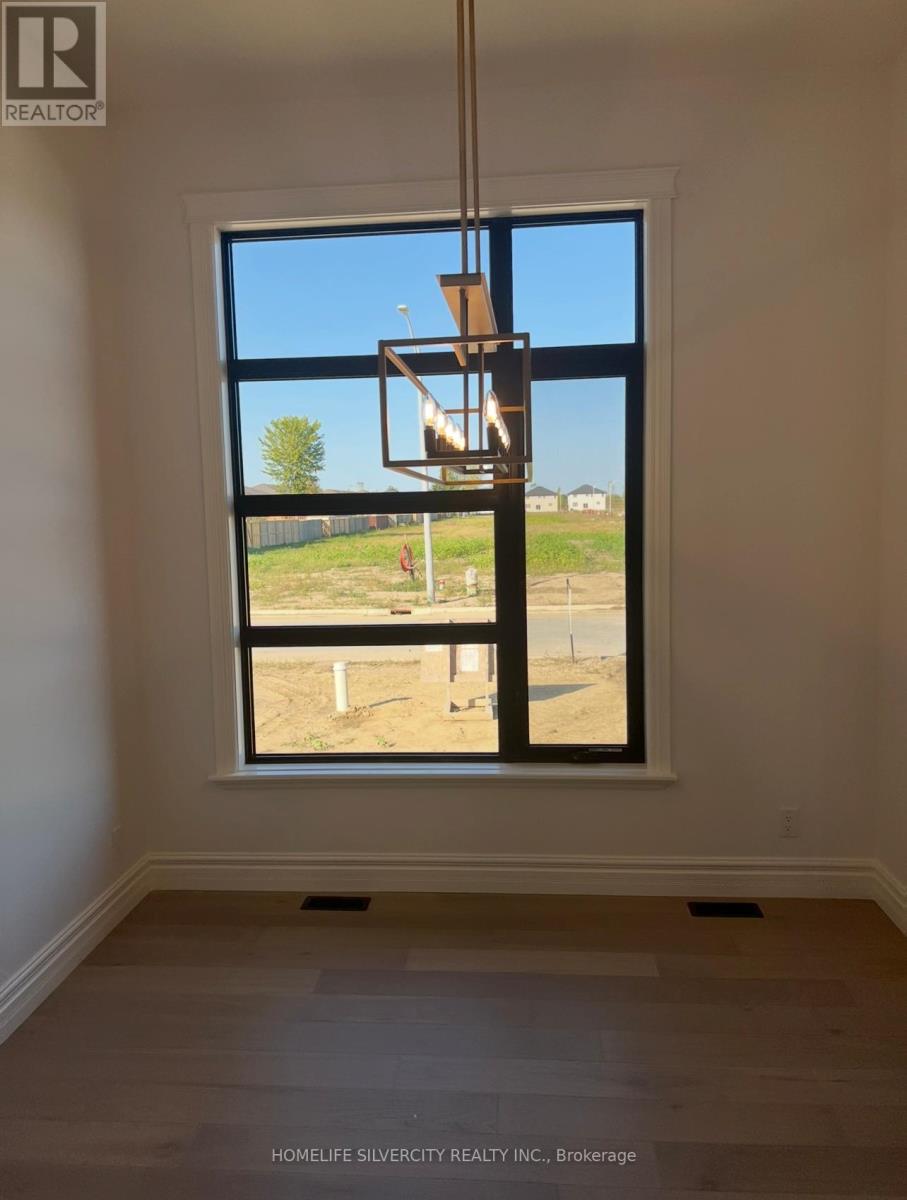 359 Marla Crescent, Lakeshore, Ontario  N8L 1N9 - Photo 7 - X12486462