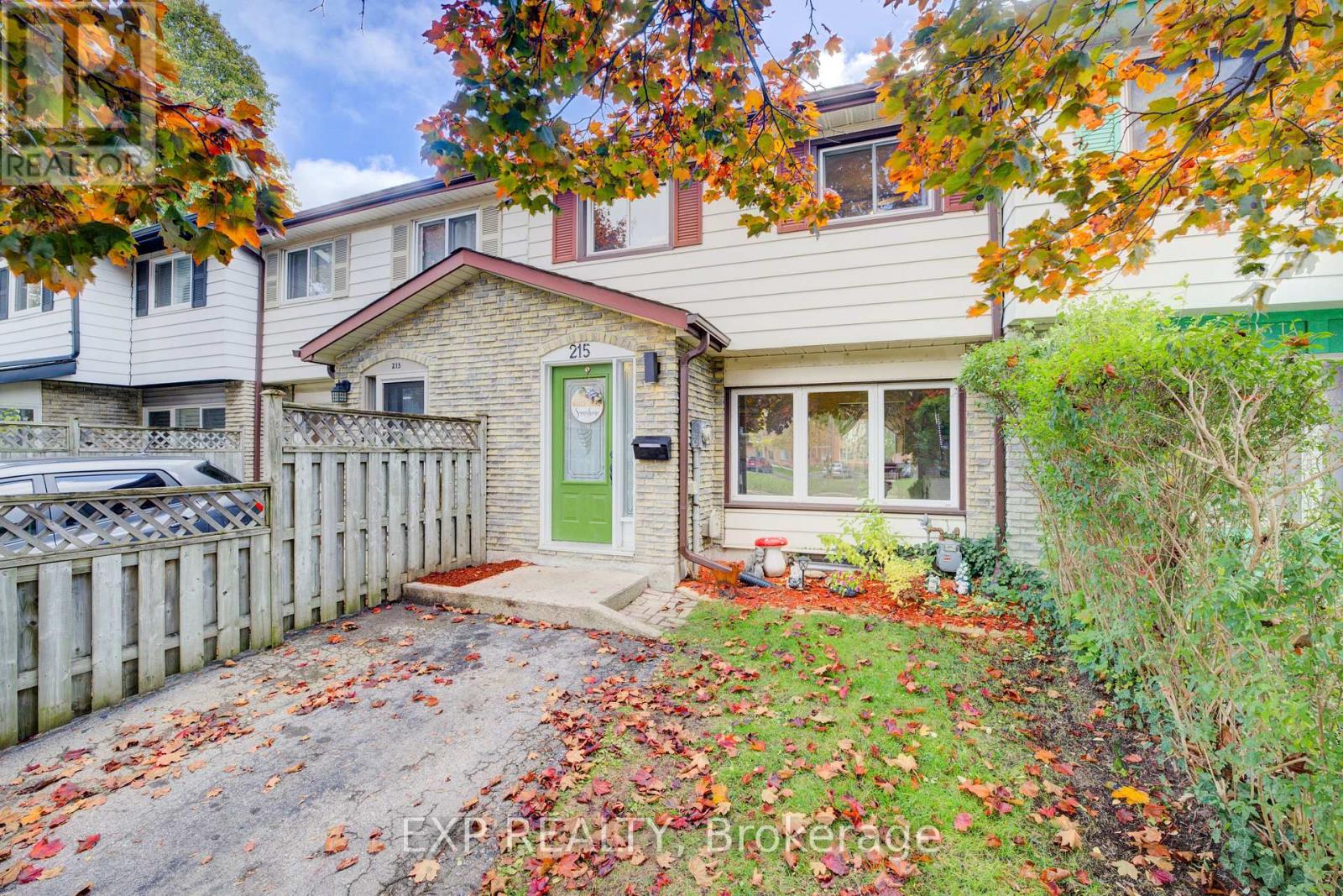 215 PRESTON PARKWAY, Cambridge, Ontario