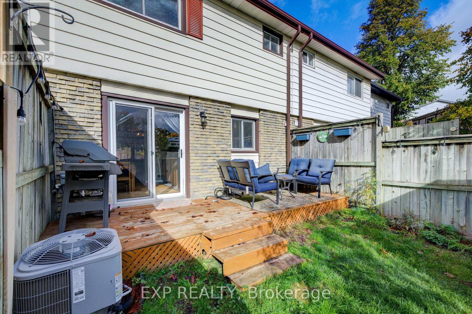 215 Preston Parkway, Cambridge, Ontario  N3H 4Z5 - Photo 27 - X12486463