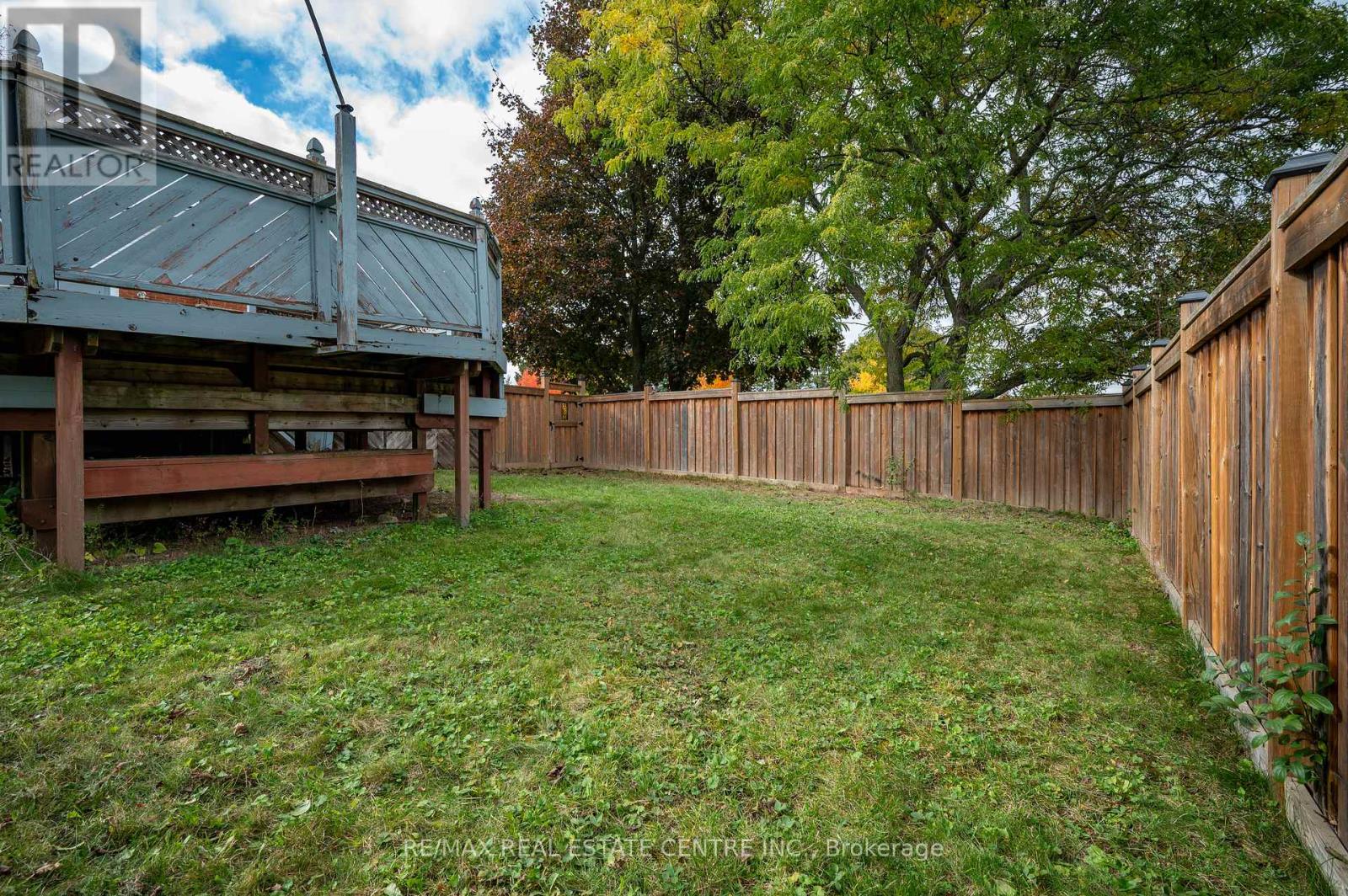 18 Kingston Crescent, Kitchener, Ontario  N2B 2T7 - Photo 36 - X12486469